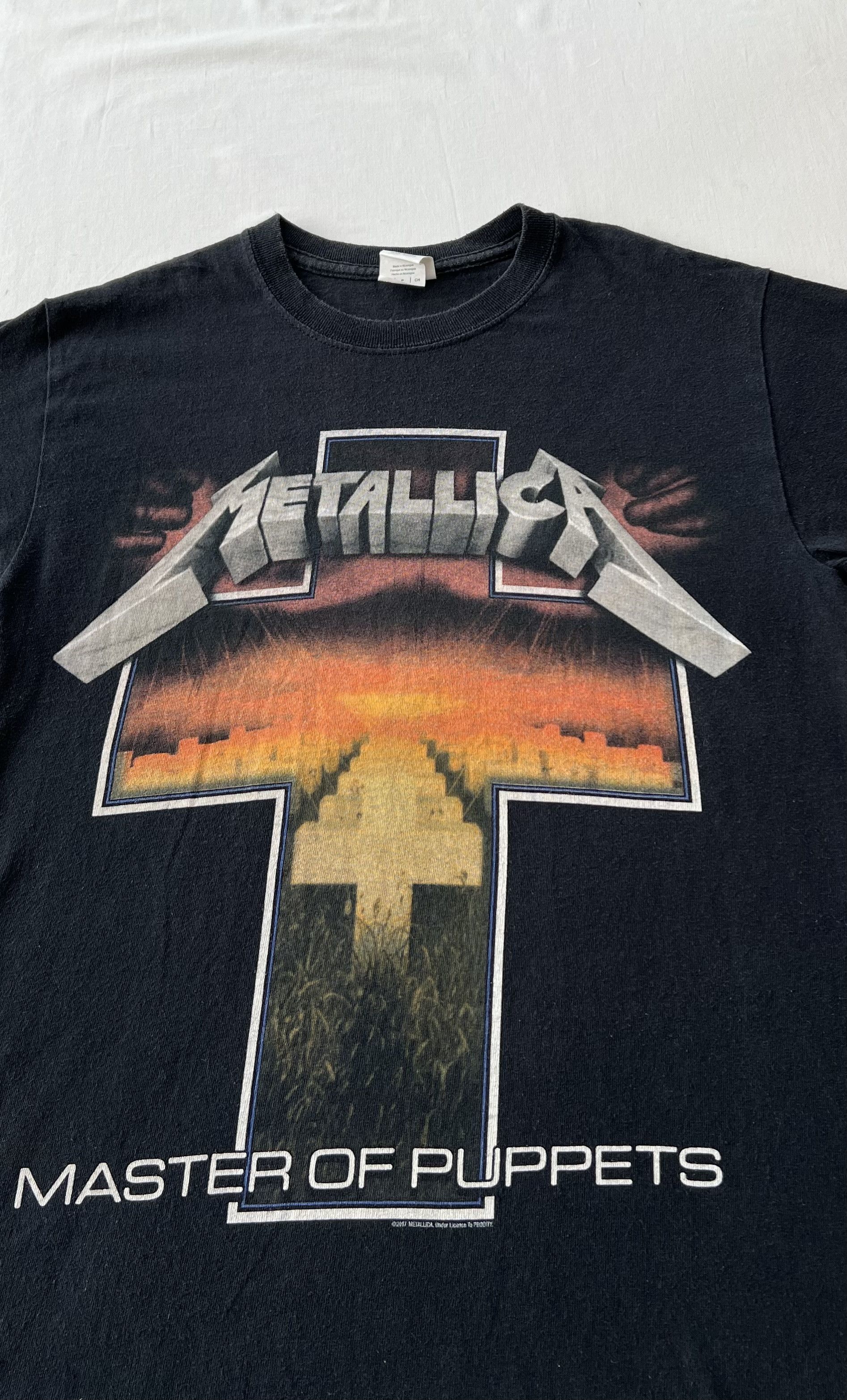 Band Tees Vintage 2017 Metallica Master of Puppets T-shirt Size US S / EU 44-46 / 1 - 4 Thumbnail