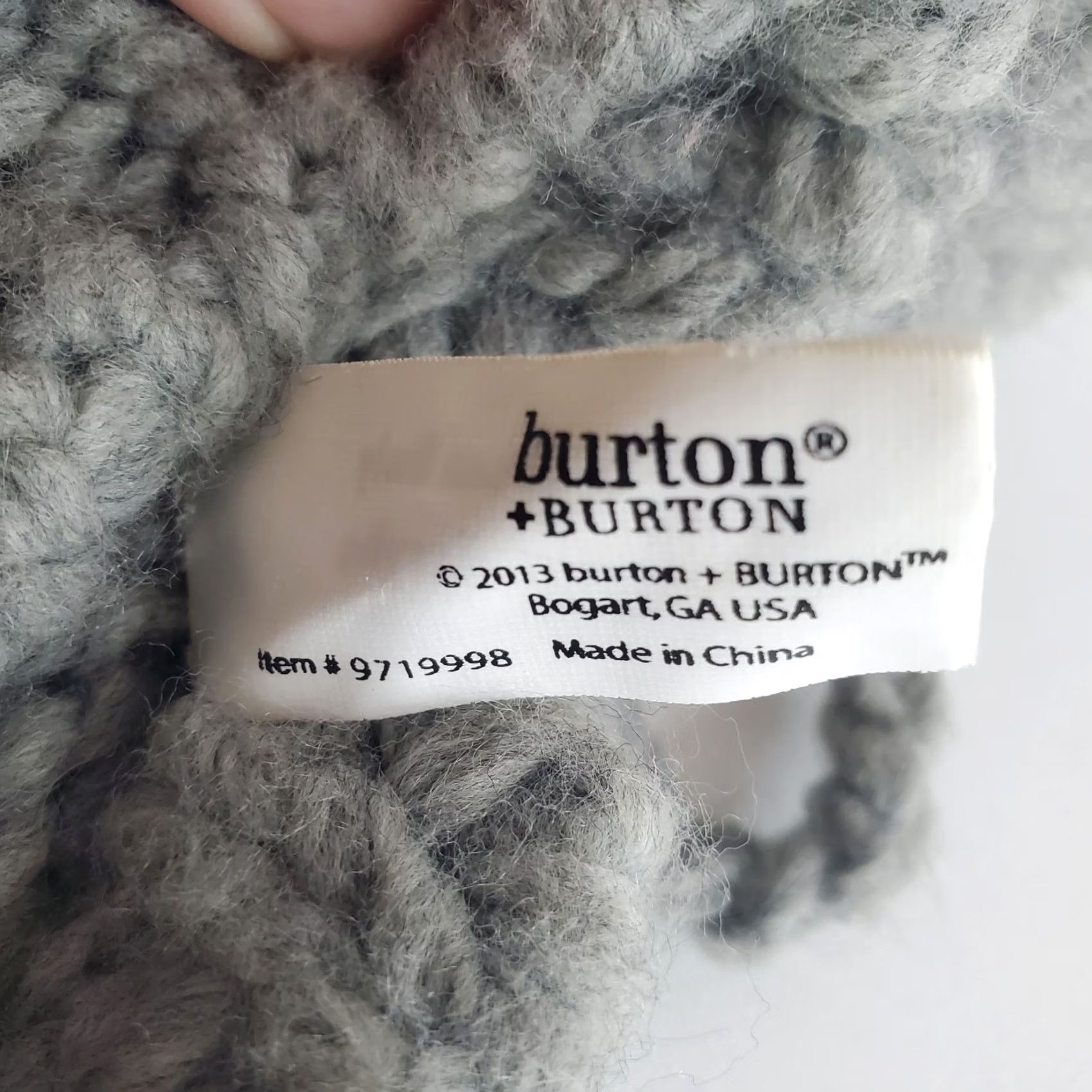 Burton VINTAGE Burton Snowboards Womens Ponytail Beanie Flower Gray Y2K Size ONE SIZE - 7 Thumbnail