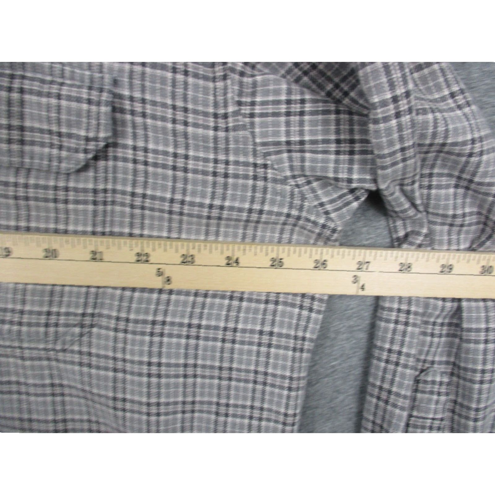 Pendleton VINTAGE Pendleton Shirt XL Men Gray Plaid Flannel Button-Up Collared Casual Size US XL / EU 56 / 4 - 5 Thumbnail