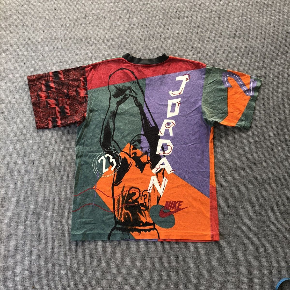Nike NIKE Micheal Jordan Hoop Heroes Rare Overprint T-Shirt Size US M / EU 48-50 / 2 - 2 Thumbnail