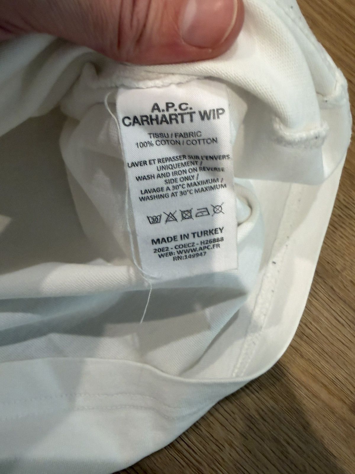 A.P.C. × Carhartt Wip APC X CARHARTT WIP TEE (L) Size US L / EU 52-54 / 3 - 5 Thumbnail