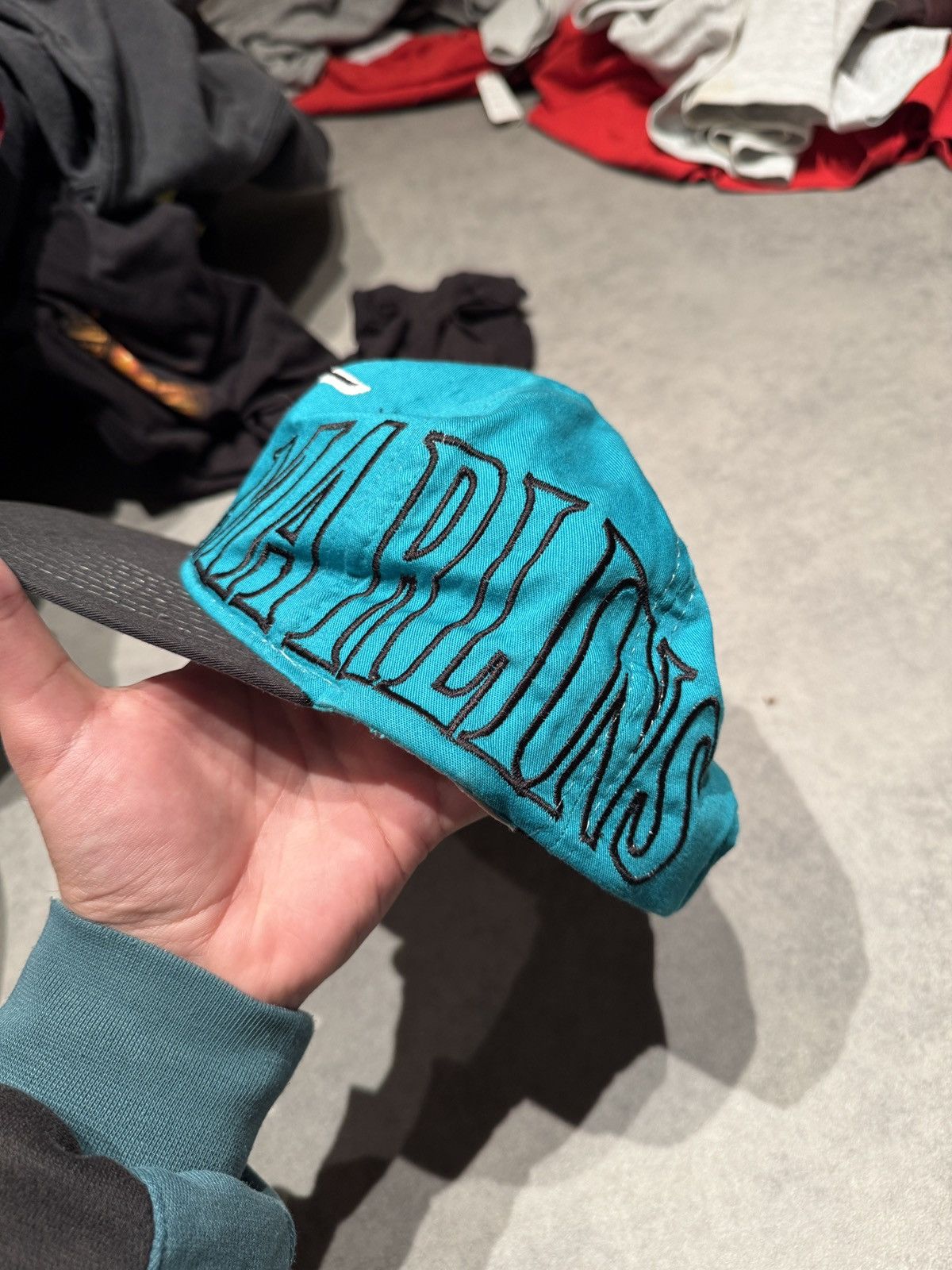Starter Rare 90s Florida Marlins Big Logo Snapback Starter Vintage Size ONE SIZE - 4 Thumbnail