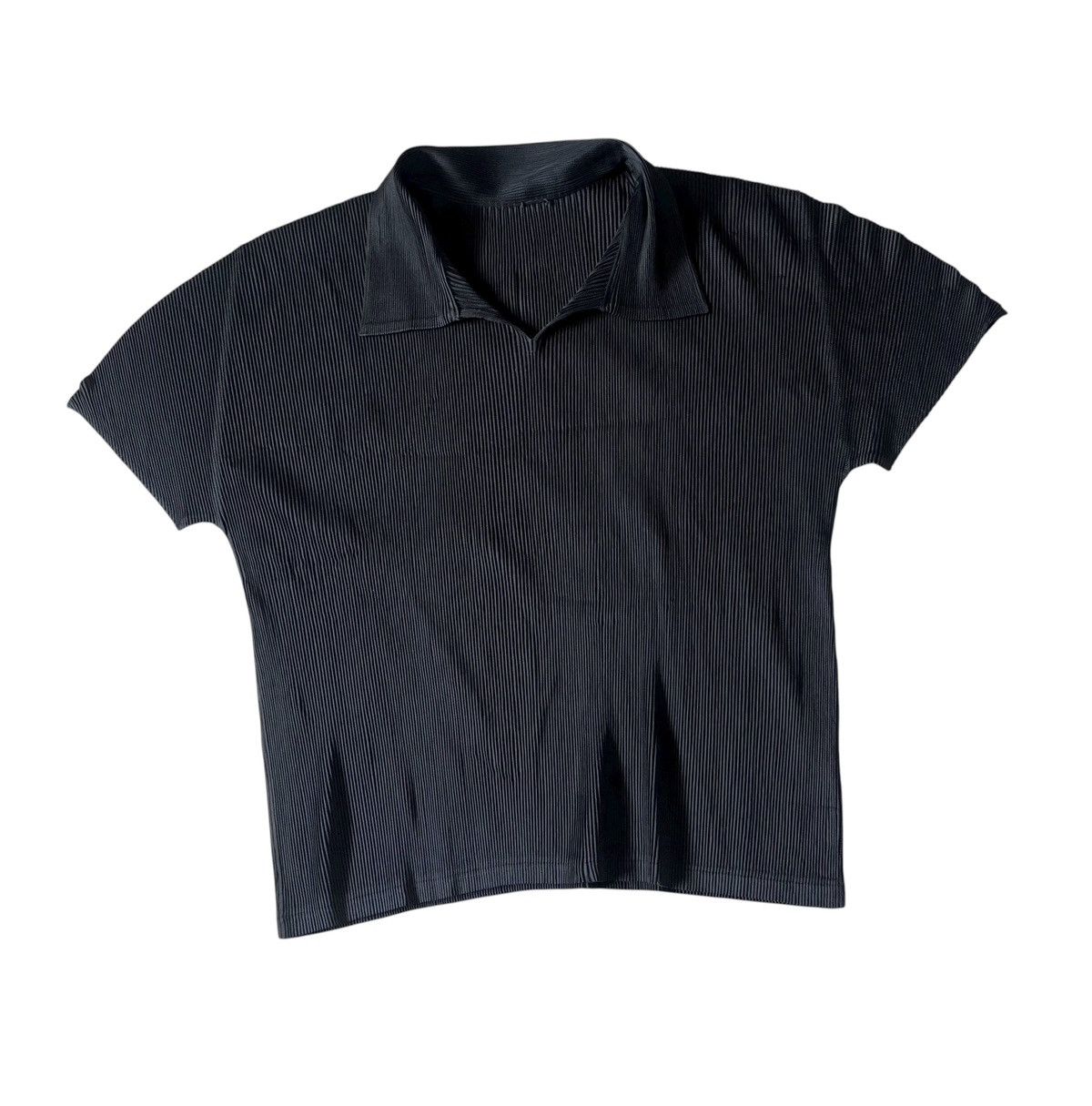 Pleats Please Issey Miyake TAX FREE 🇺🇸 issey miyake pleats please black boxy polo shirt Size S / US 4 / IT 40 - 1 Thumbnail