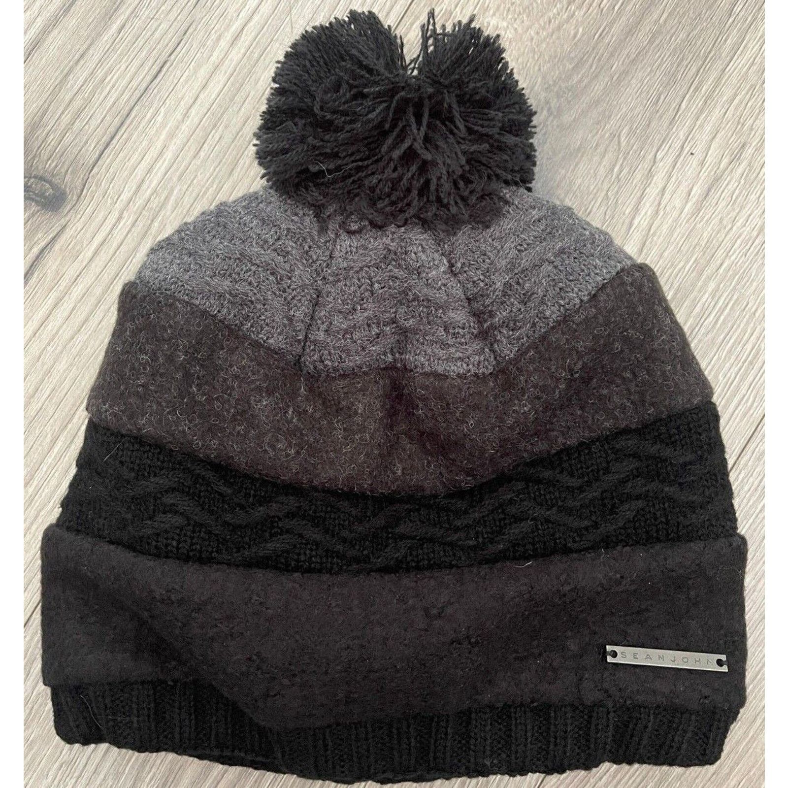 Sean John Sean John Mixed Media Wool Pom Stripe Beanie Macys Exclusive Size ONE SIZE - 3 Thumbnail