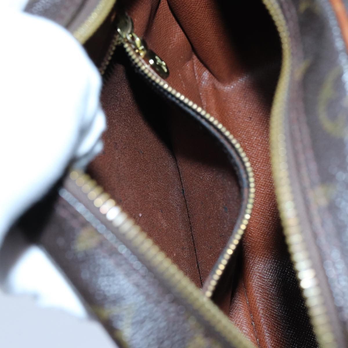 Louis Vuitton LOUIS VUITTON Monogram Blois Shoulder Bag M51221 Size ONE SIZE - 16 Thumbnail