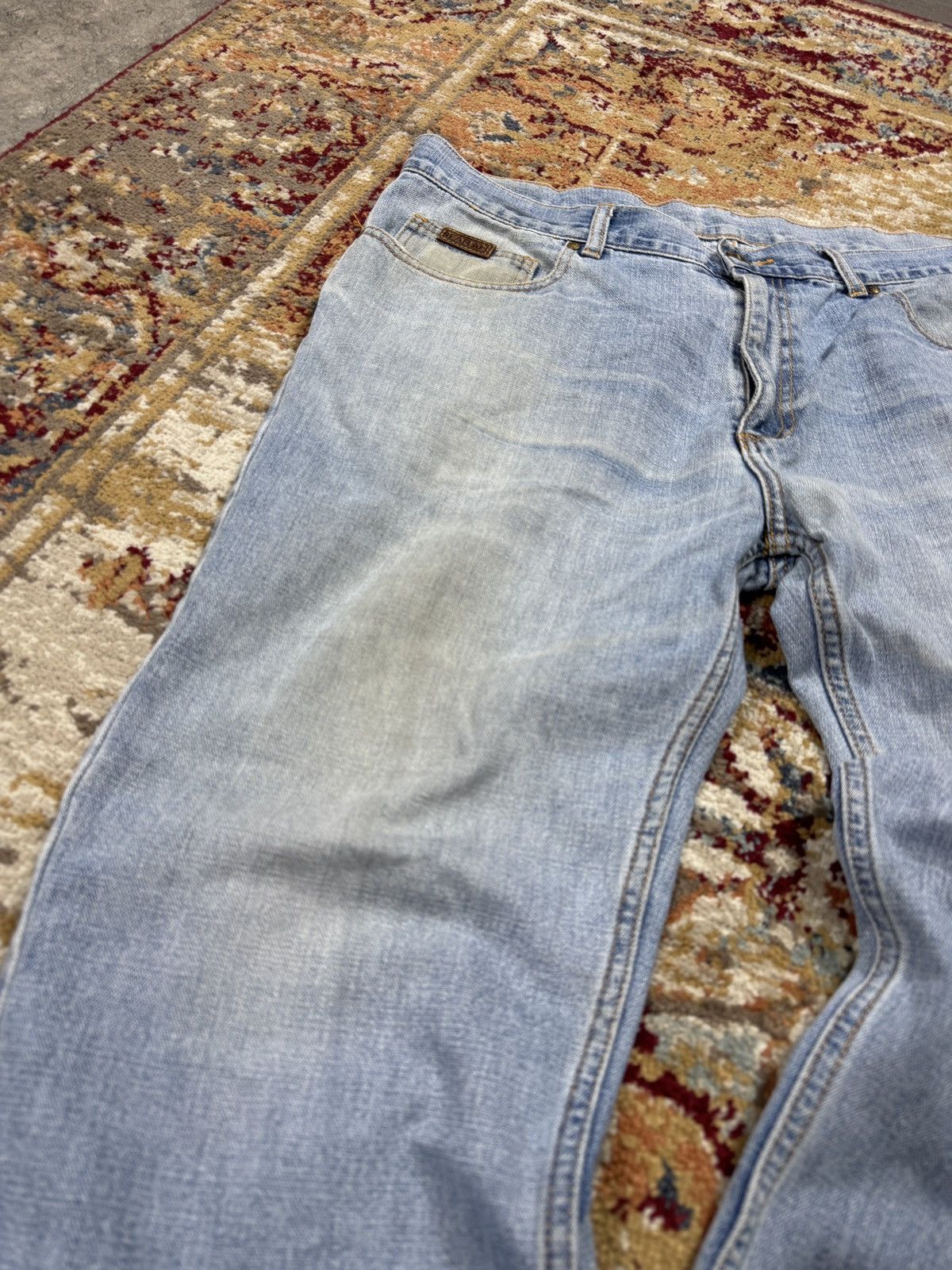 Vintage ᶠᵃⁿᶜʸᵍᵘʸ Vintage Baggy Washed Denim Jeans Wide leg Y2K Size US 36 / EU 52 - 2 Thumbnail