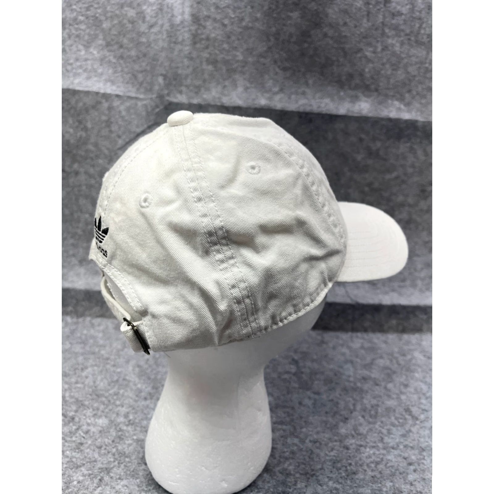 Adidas Adidas Hat Cap Strap Back Women One Size White Embroidered 100% Cotton Twill Golf Hat Casual Sports Size ONE SIZE - 7 Thumbnail