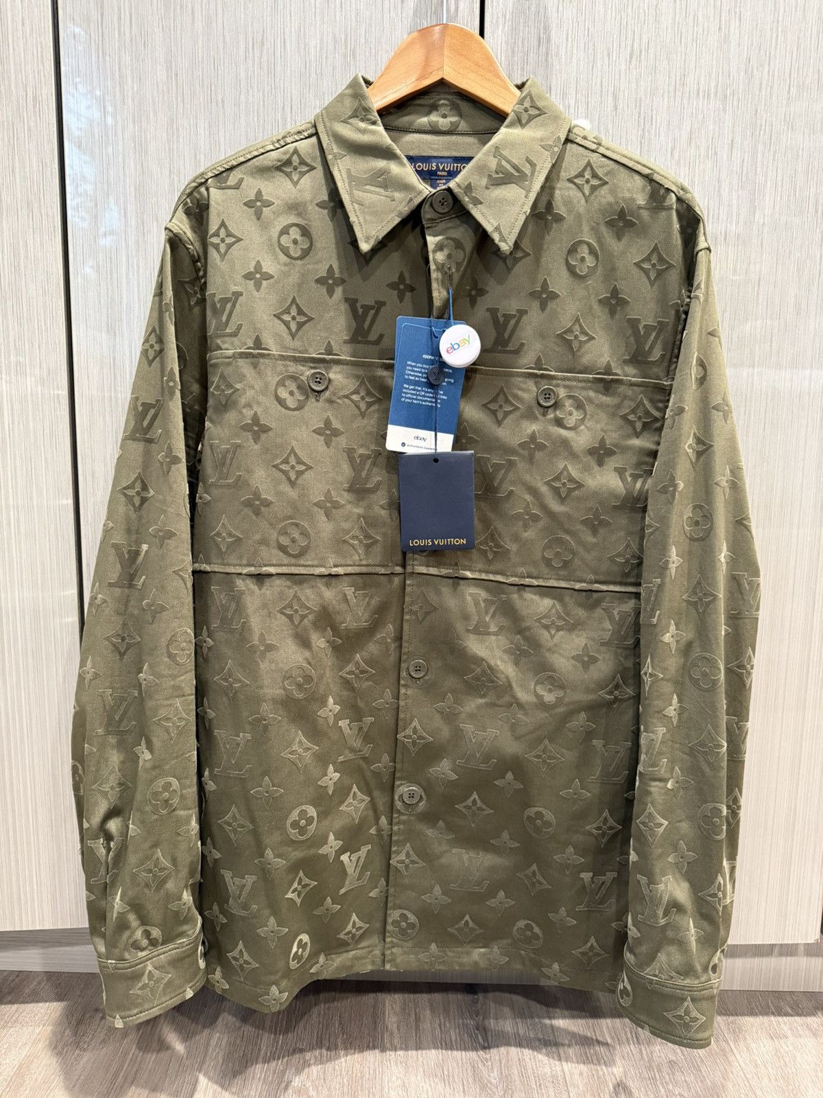 Louis Vuitton Louis Vuitton Olive Monogram Overshirt Size US M / EU 48-50 / 2 - 1 Thumbnail