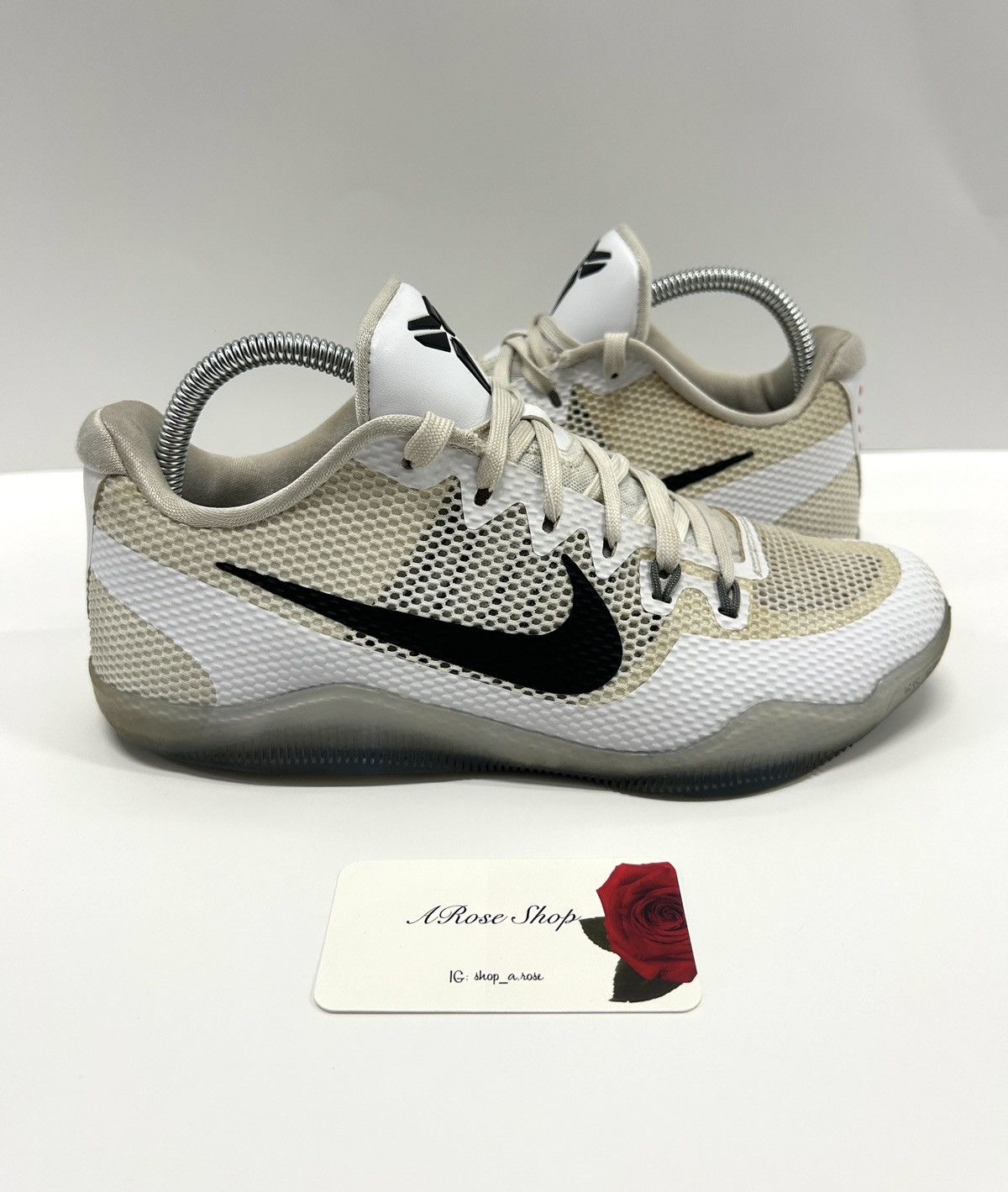Nike Nike Kobe 11 EM Low ‘Fundamental’ (836183 100) Shoes Size: 8 Size US 8 / EU 41 - 1 Thumbnail