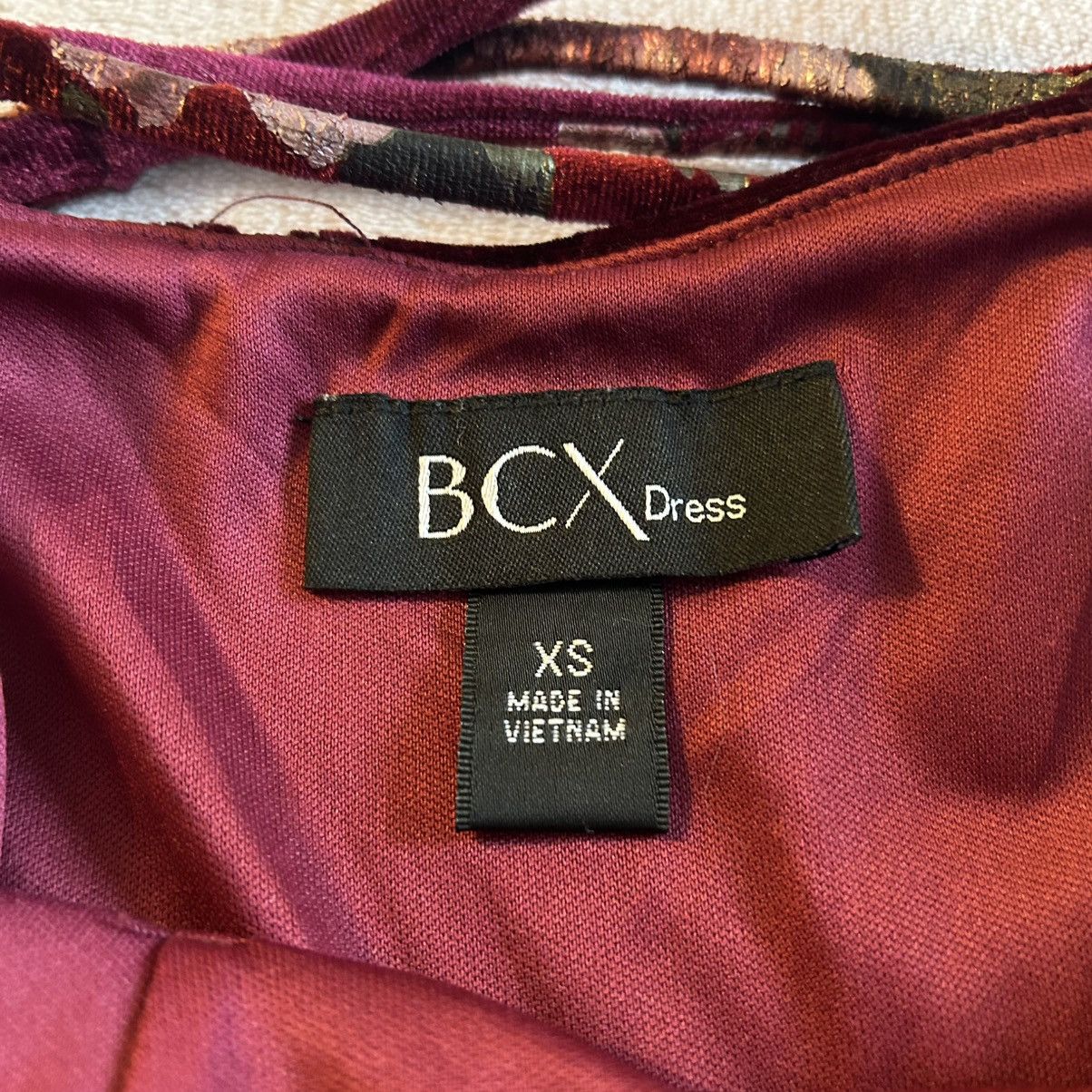 Other BCX red velvet floral spaghetti strap fit and flare XS Size XS / US 0-2 / IT 36-38 - 5 Thumbnail