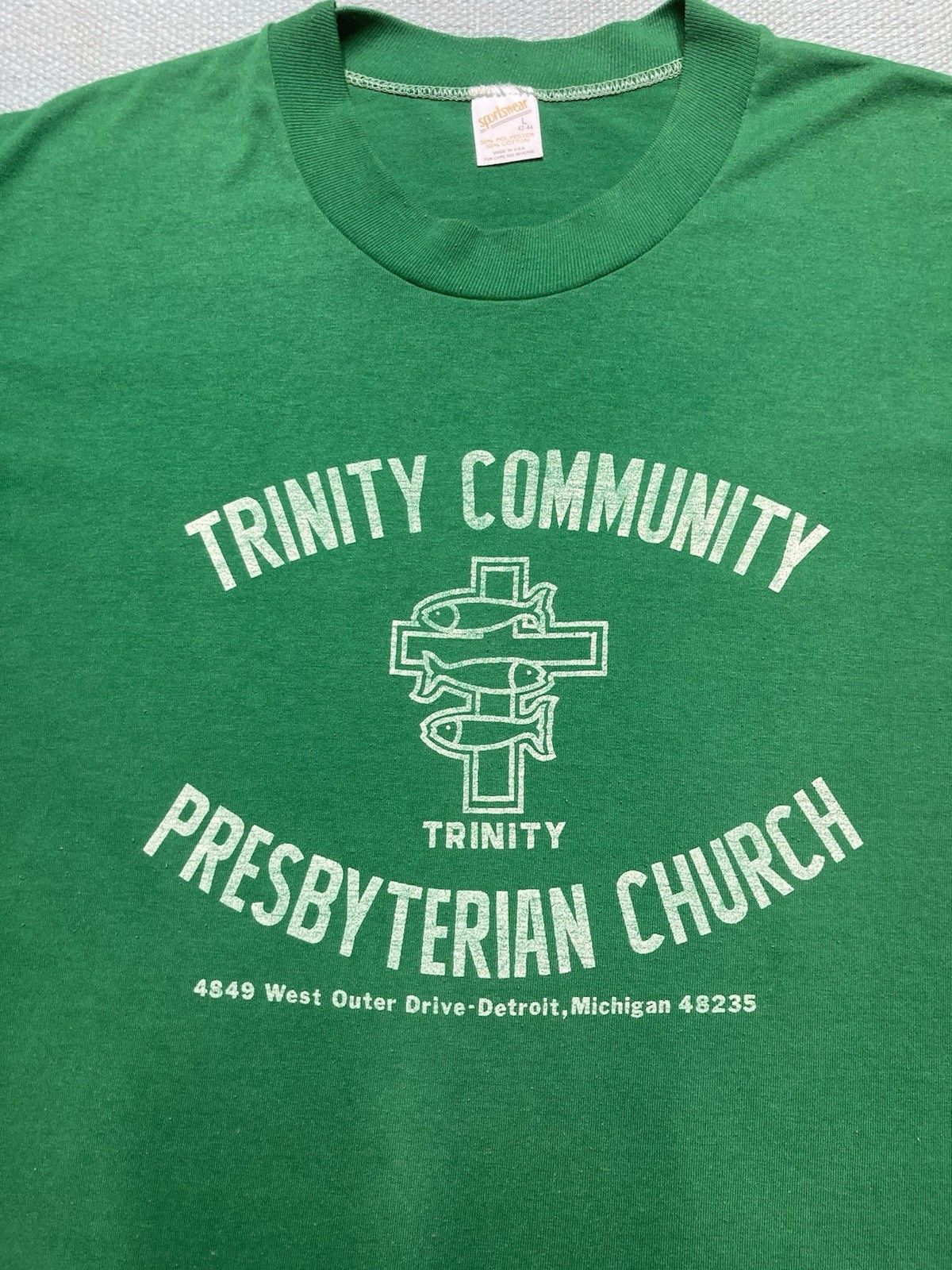 Vintage 70s t shirt trinity community church Detroit Michigan large Size US L / EU 52-54 / 3 - 2 Thumbnail
