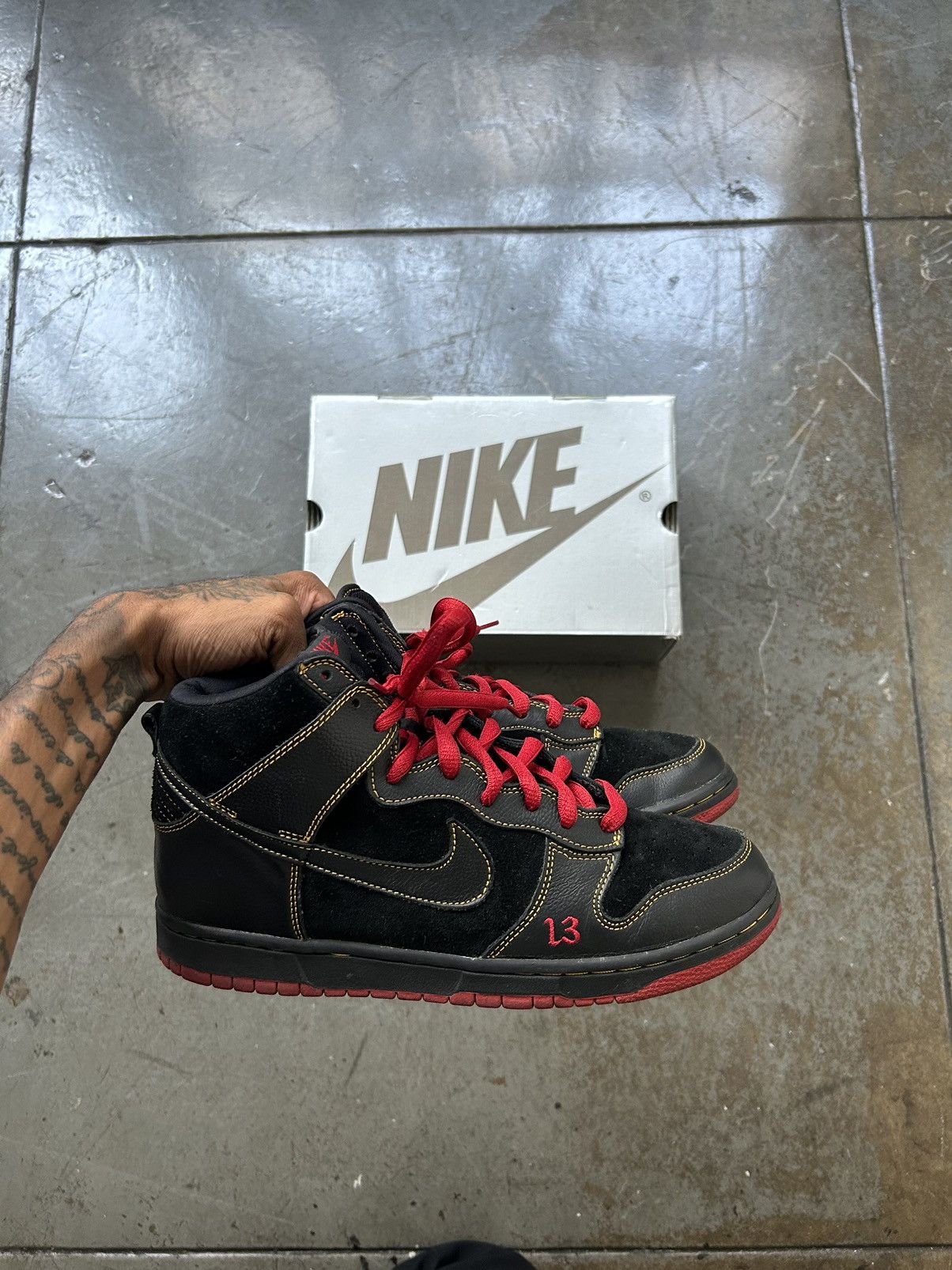 nike sb unlucky