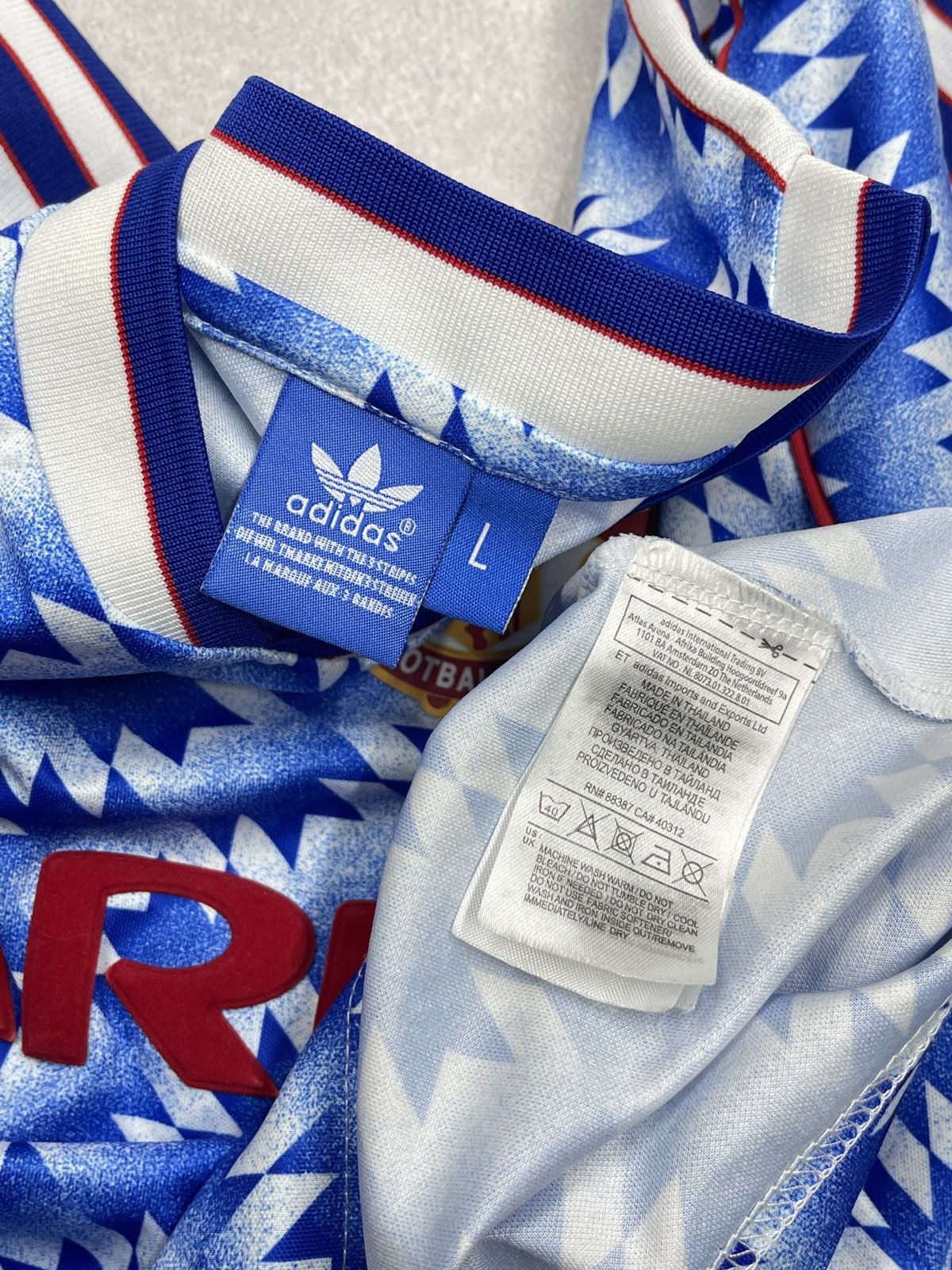 Adidas Adidas Manchester United Sharp Soccer Jersey Longsleeve Size US L / EU 52-54 / 3 - 8 Thumbnail
