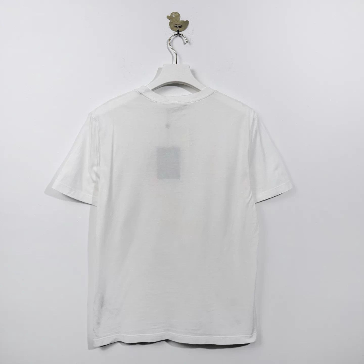 Louis Vuitton Louis Vuitton Embroidered Logo Slim Short Sleeve White L Size L / US 10 / IT 46 - 2 Thumbnail