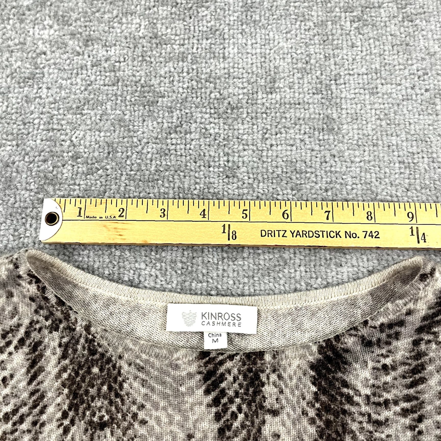 Vintage KINROSS Sweater Women Cropped Crew Neck Brown Snake Print Cashmere Long Sleeve M Regular Size M / US 6-8 / IT 42-44 - 5 Thumbnail