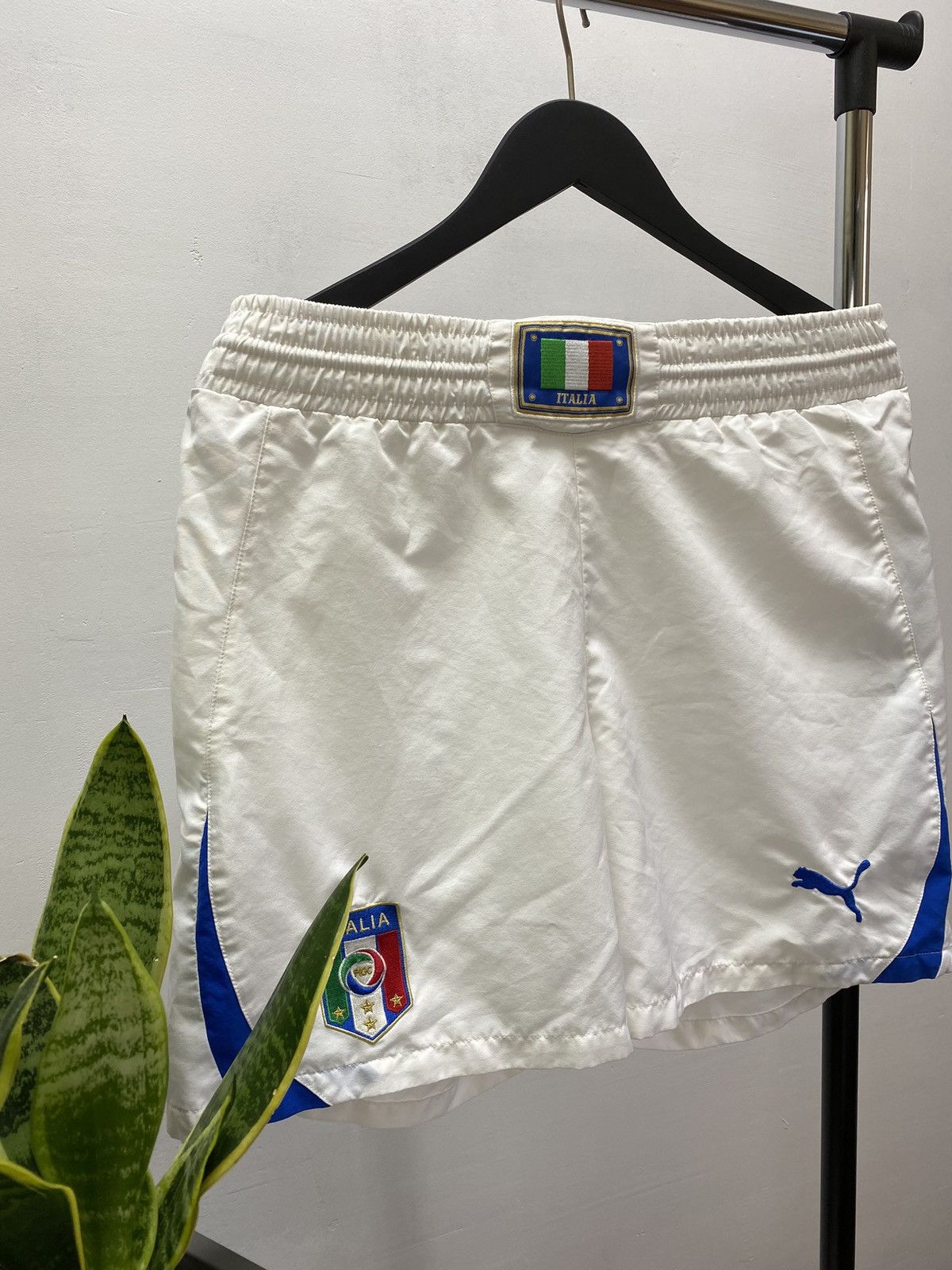 Puma × Vintage Italy National Team Vintage Puma Soccer Shorts Size US 32 / EU 48 - 3 Thumbnail