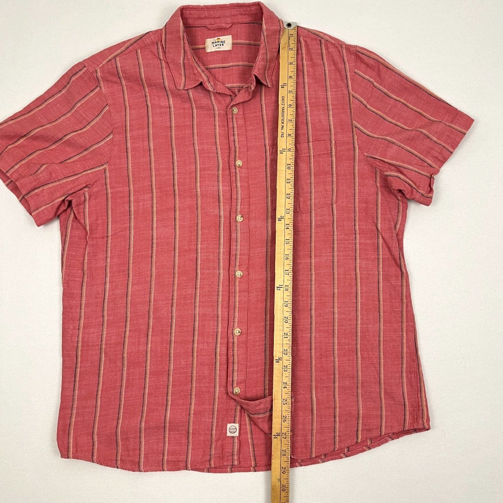 Marine Layer Marine Layer Shirt Mens L Red Pink Striped Button Up Summer Vacation Prep Size US L / EU 52-54 / 3 - 4 Thumbnail