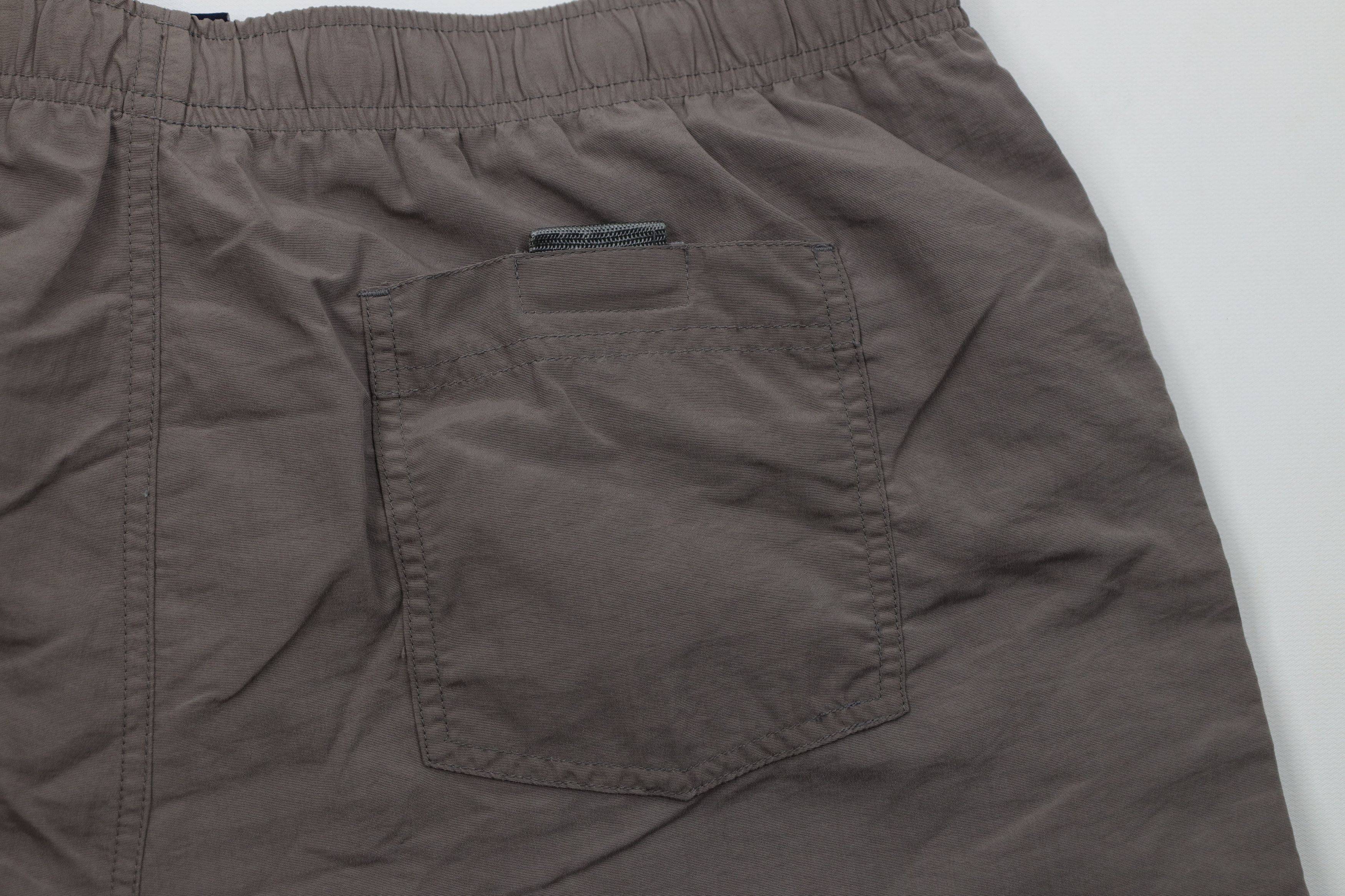 Gap Vintage 90s Y2K Gap Above Knee Lined Shorts Trunks Gray Size US 36 / EU 52 - 9 Thumbnail