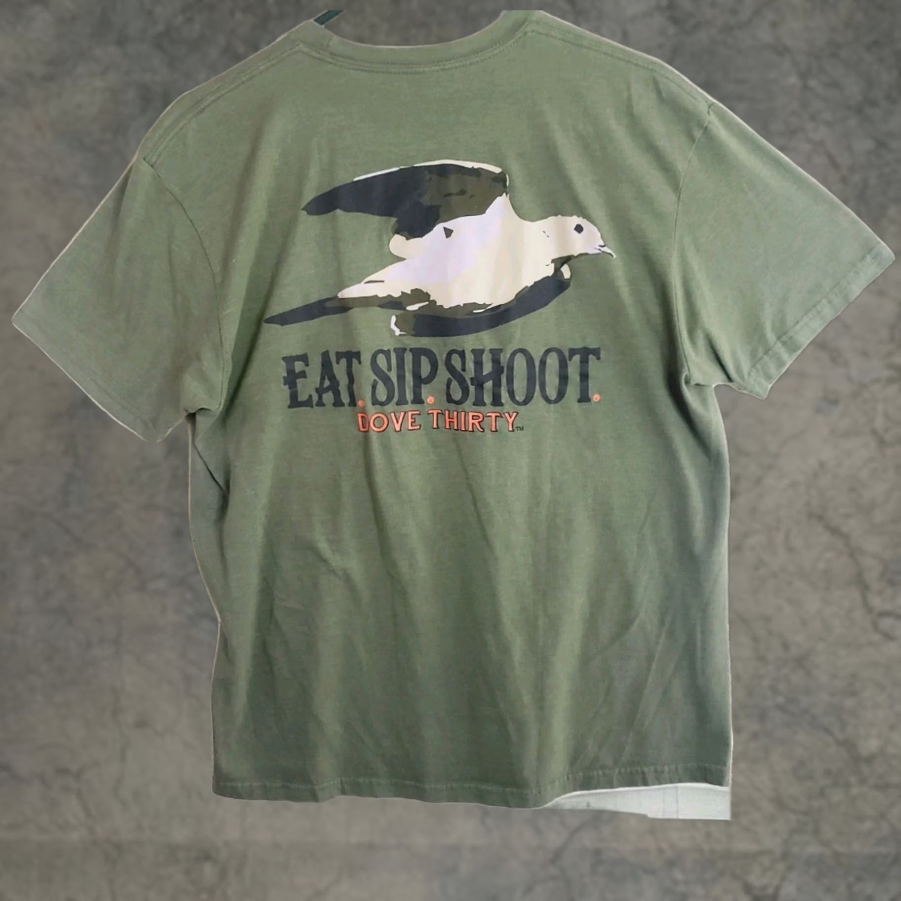 Vintage Dove 30 T-Shirt Logo Front & Back Green Short Sleeve Mens M Cotton Blend Jersey Graphic Tee Hunting Outdoor Shirt Size US M / EU 48-50 / 2 - 1 Thumbnail