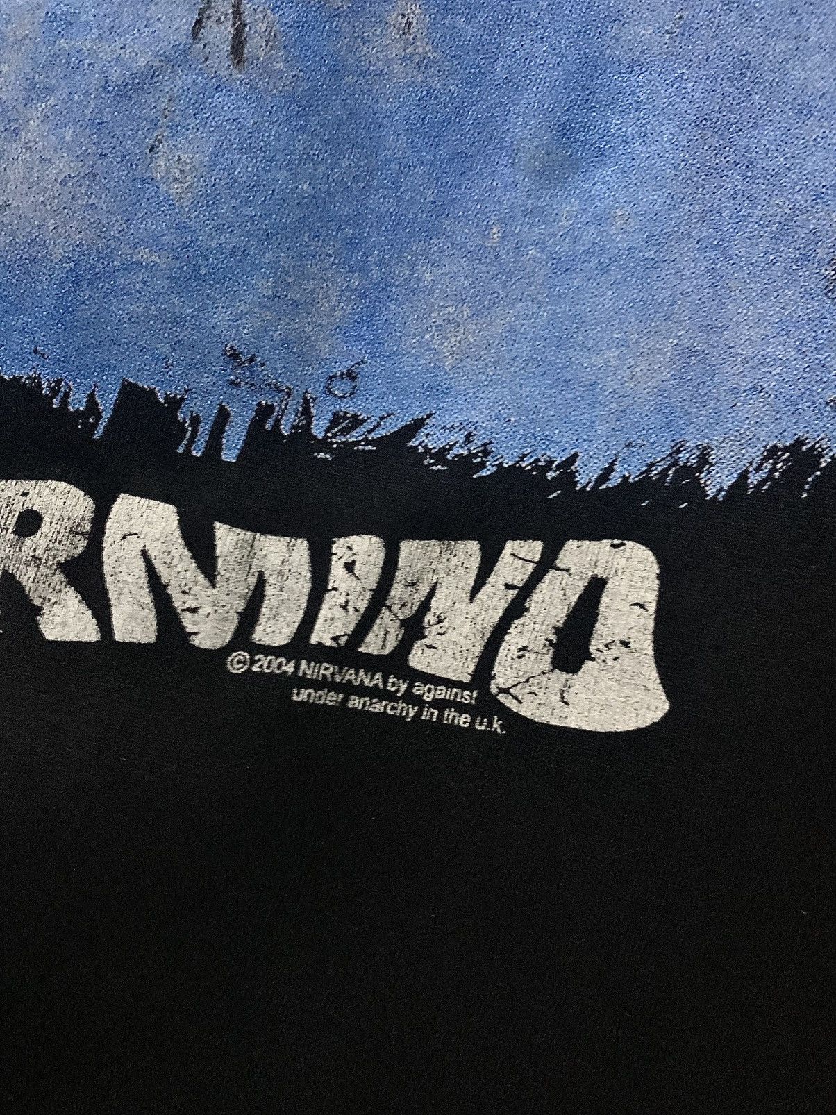 Band Tees Rare Vintage 2004 Nirvana “Nevermind” Tour tee T-Shirt Size US L / EU 52-54 / 3 - 2 Thumbnail