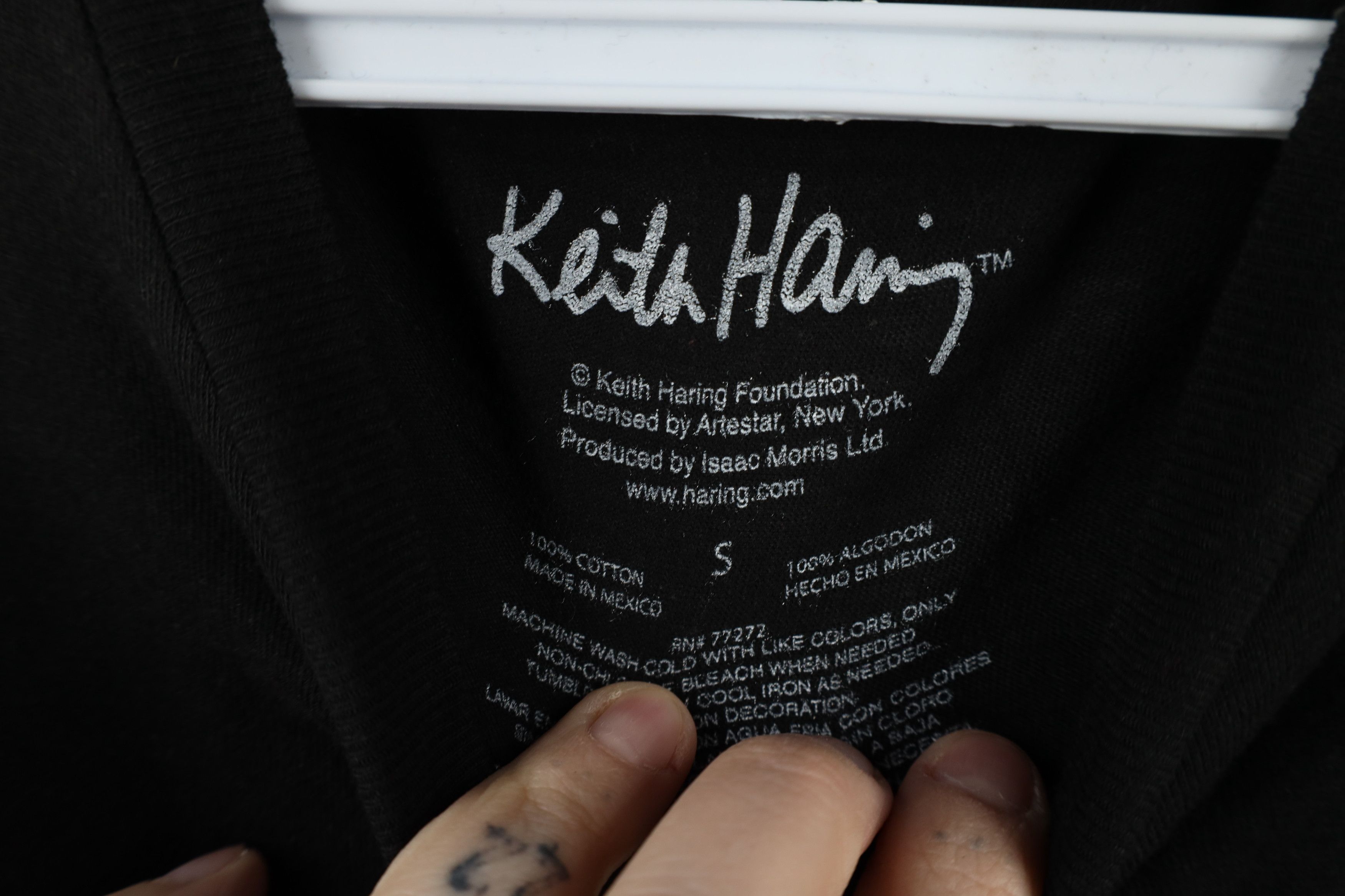 Vintage Deadstock Retro Y2K Keith Haring Art Dog T-Shirt Black Size US S / EU 44-46 / 1 - 10 Thumbnail