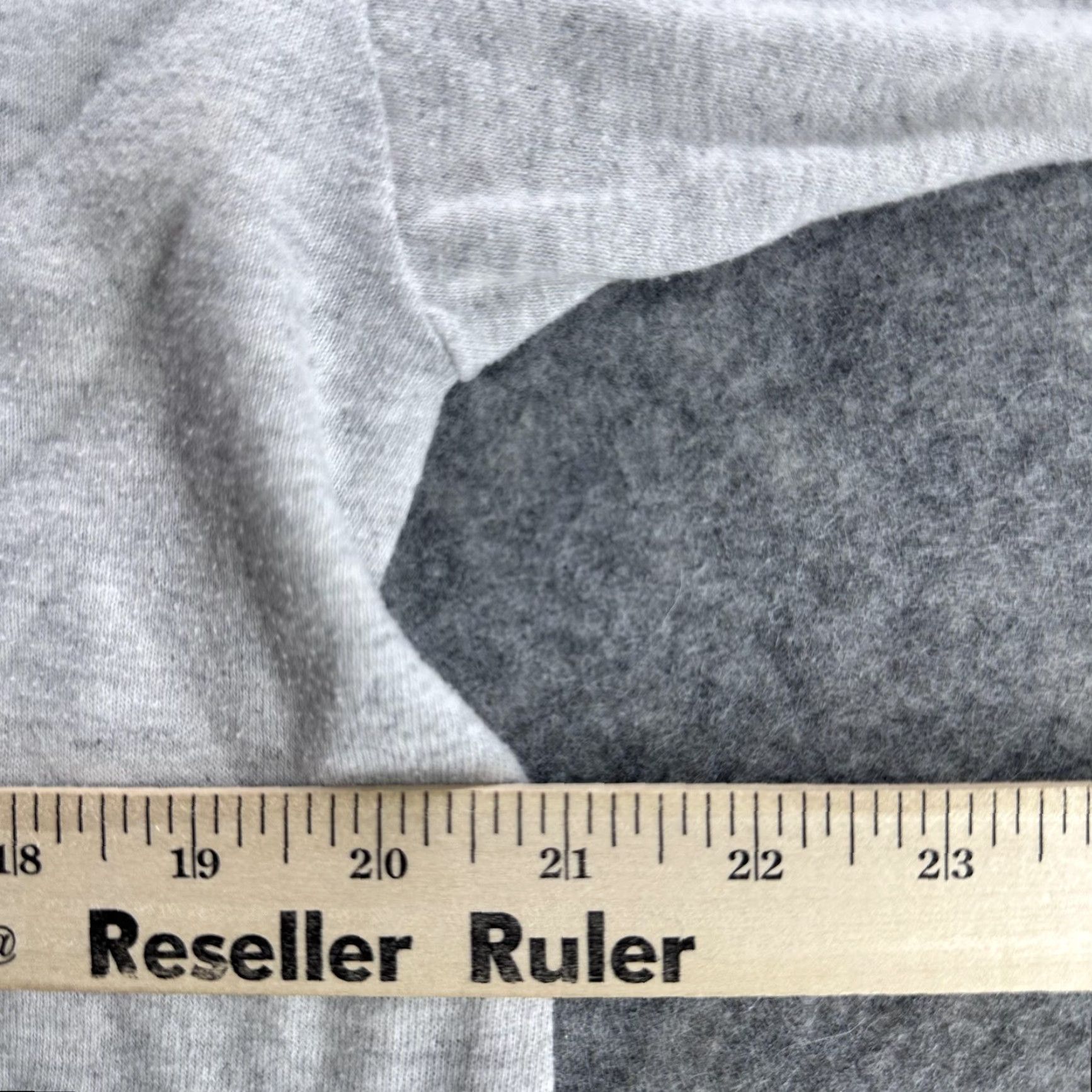 Jerzees VINTAGE Jerzees I Survived THE University Health Care Project Shirt Mens XL Gray 90s USA T-Shirt Graphic Print Crew Neck Short Sleeve Cotton Polyester Size US XL / EU 56 / 4 - 6 Thumbnail