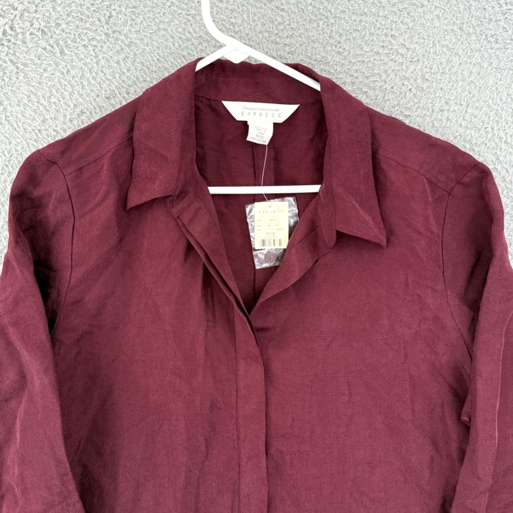 Express VTG Express Shirt Womens 11/12 Silk 90s Button Up NWT Red Size XL / US 12-14 / IT 48-50 - 3 Thumbnail