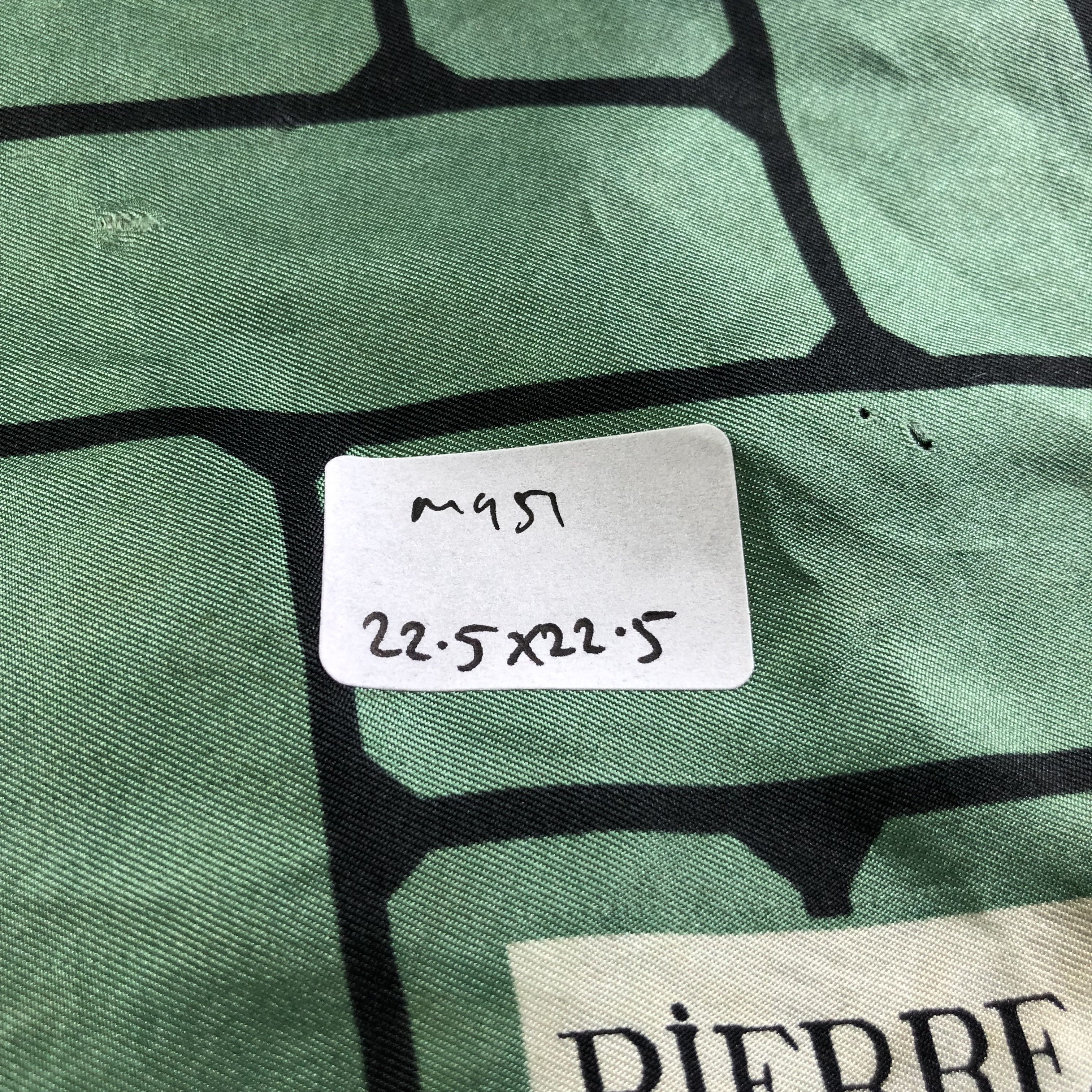 Pierre Balmain Vintage Pierre Balmain Silk Scarf M951 Size ONE SIZE - 17 Thumbnail
