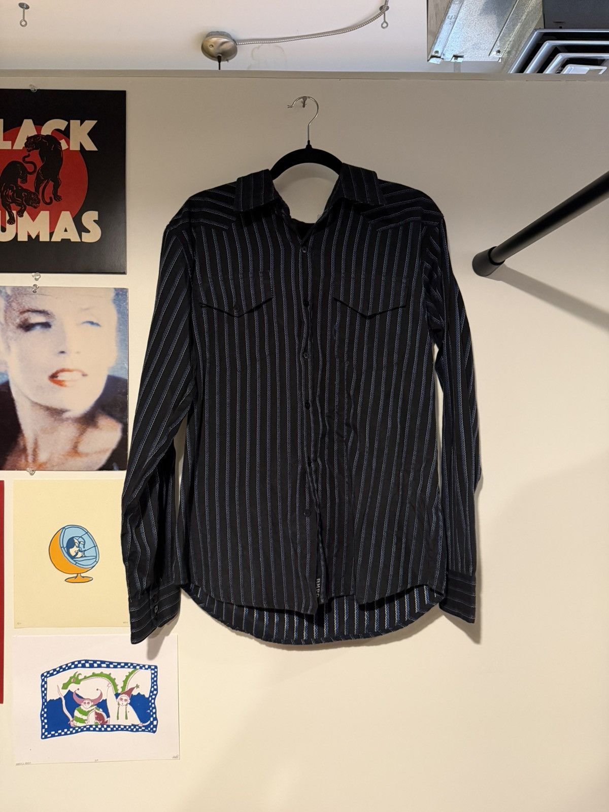 Vintage Vintage Y2K Rampage Men’s black white blue stripe button up Size US L / EU 52-54 / 3 - 1 Thumbnail