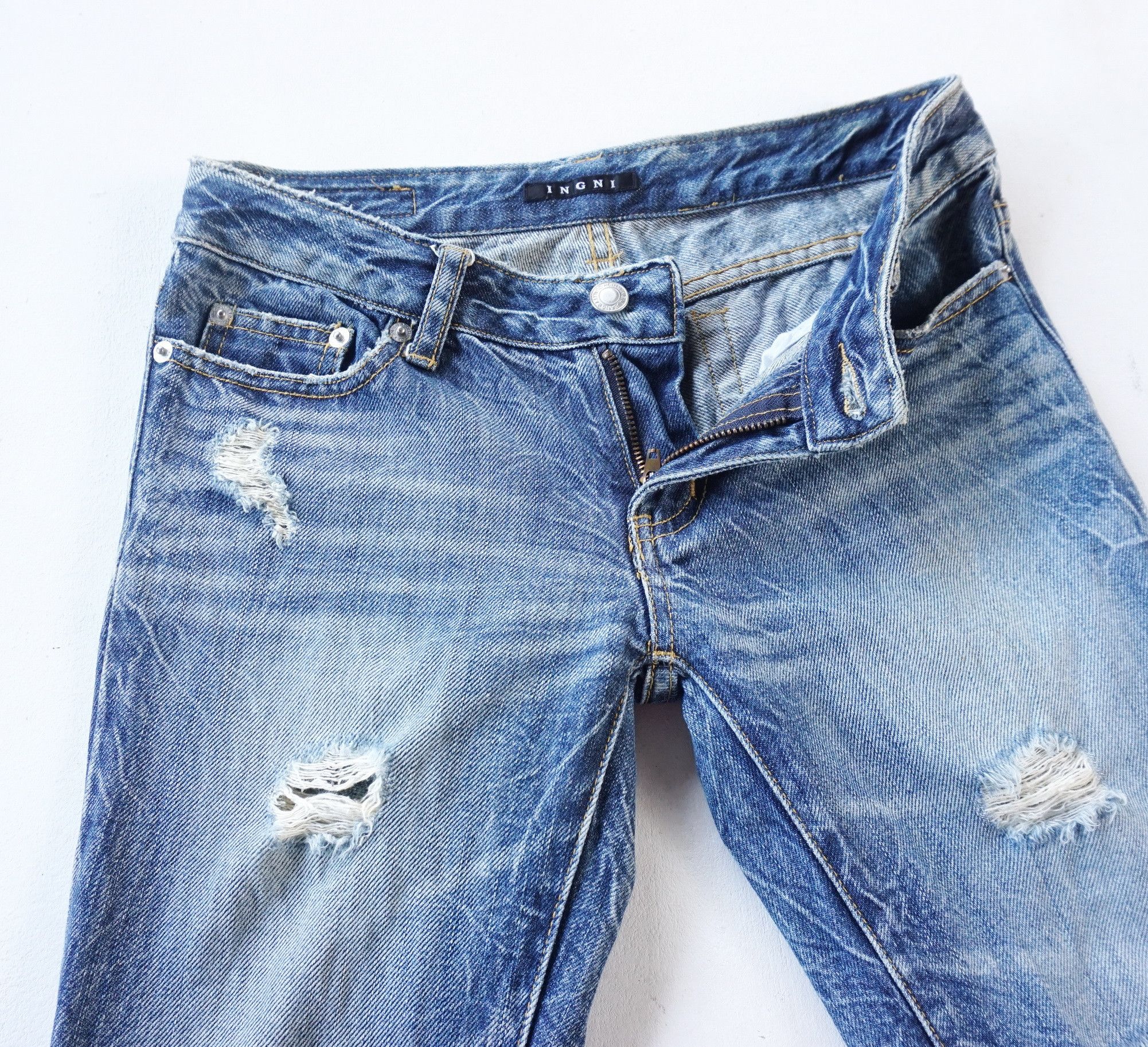 Japanese Brand INGNI Low Rise Ripped Flare Jeans Size 26" / US 2 / IT 38 - 10 Thumbnail