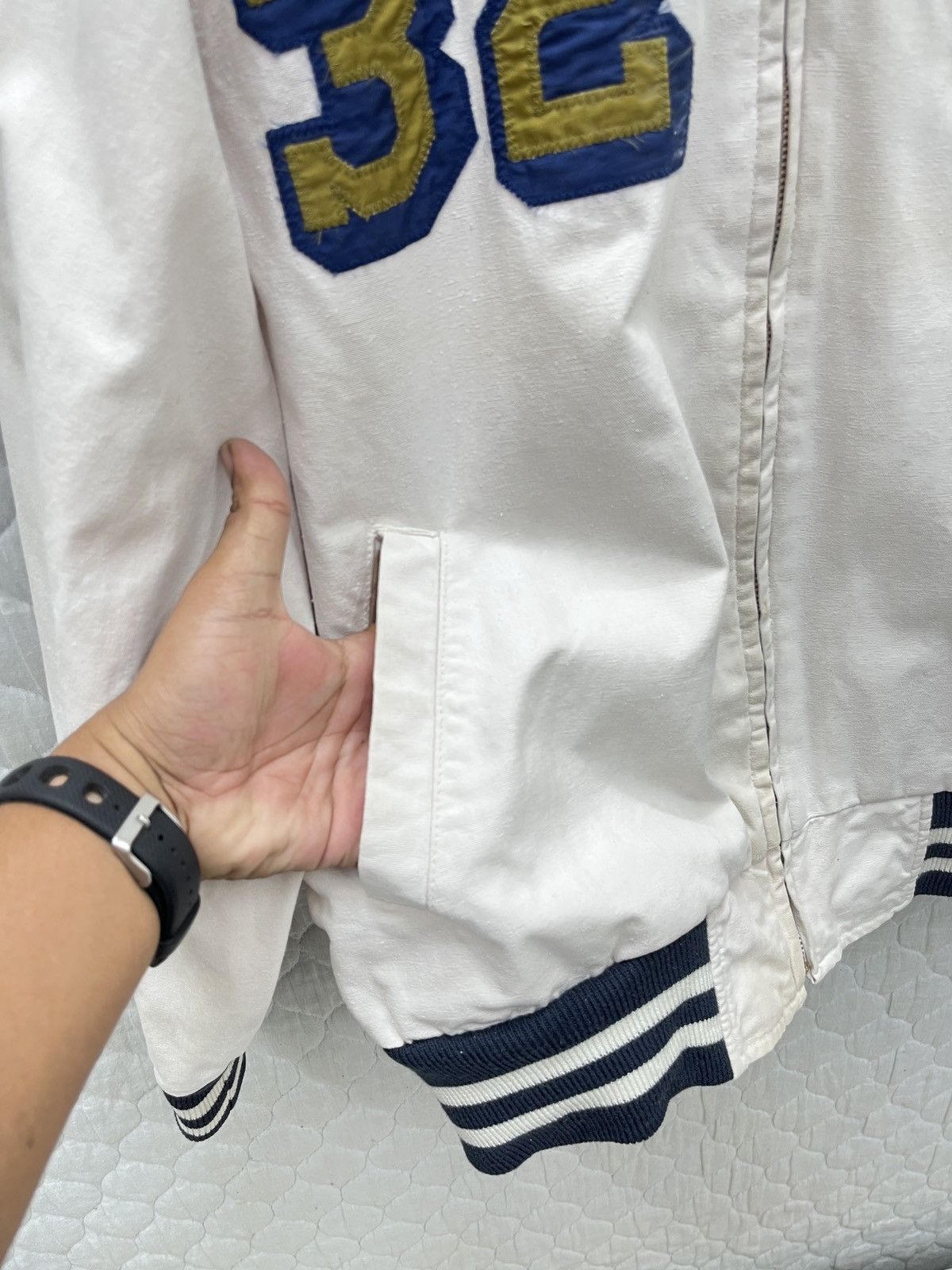 Vintage 🔥🔥🔥STEALS VTG PRO WEIGHT BASKETBALL BOMBER JACKET Size US S / EU 44-46 / 1 - 14 Thumbnail