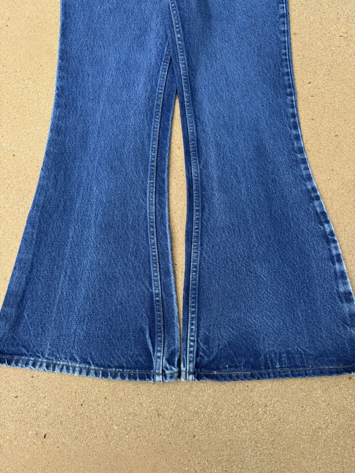 Levi's Vtg 80’s Levi’s 684 Orange Tab Bellbottom Flare Jeans 29x29 Size US 29 - 3 Thumbnail