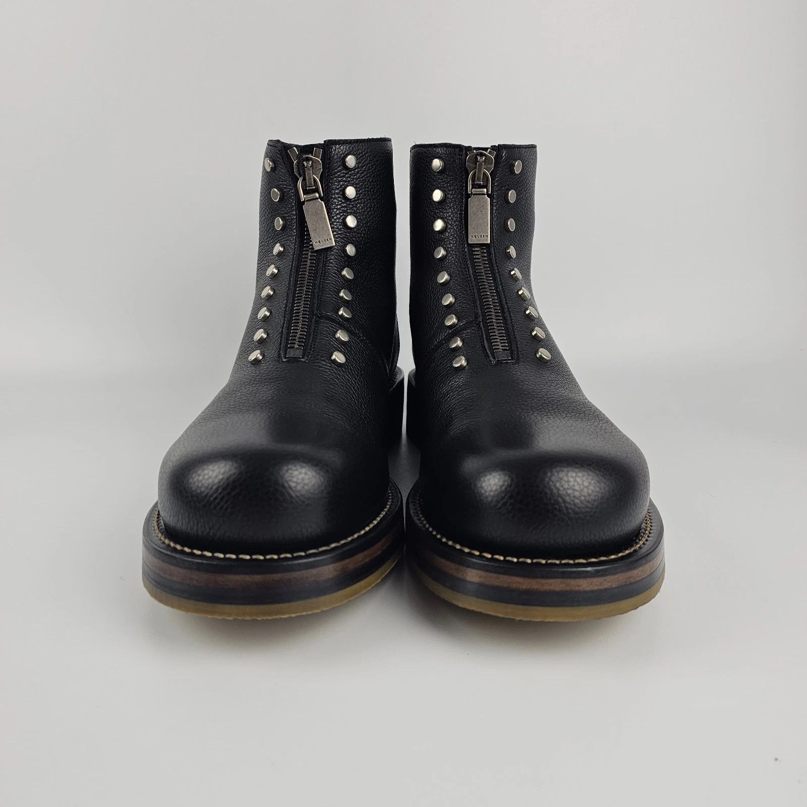 Alexander McQueen ALEXANDER MCQUEEN Black Leather Ankle Boots New/Auth Size US 6 / EU 39 - 5 Thumbnail