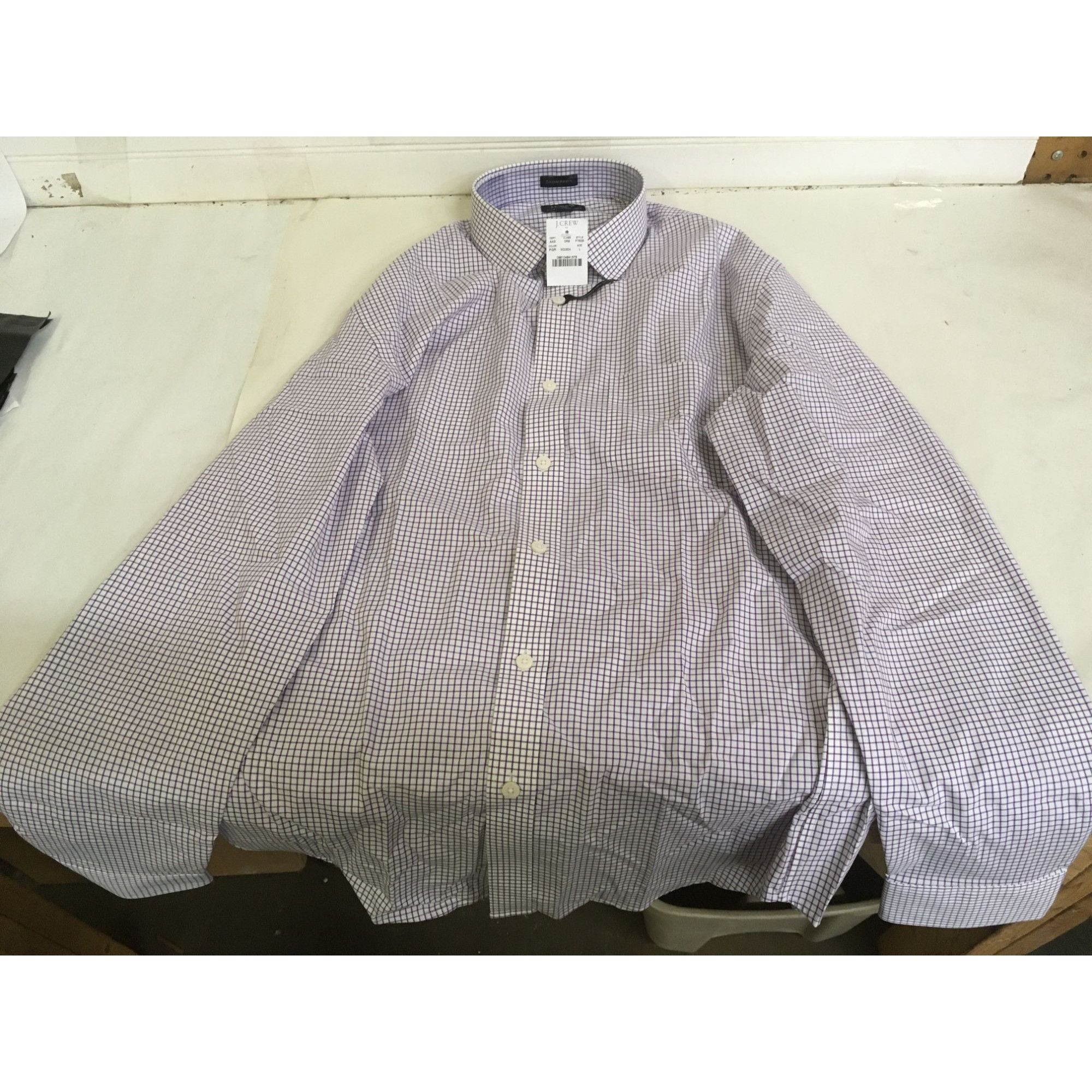 J.Crew Mens J Crew Size Large Collared Long Sleeved Button Down Dre Size US L / EU 52-54 / 3 - 1 Thumbnail