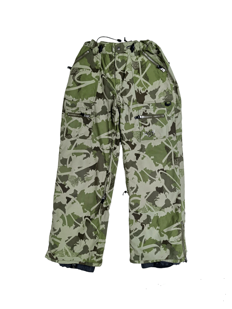Japanese Brand Roxy Camouflage Snow Tactical Pocket Ski Pant Gorpcore Style Size 30" / US 8 / IT 44 - 1 Thumbnail