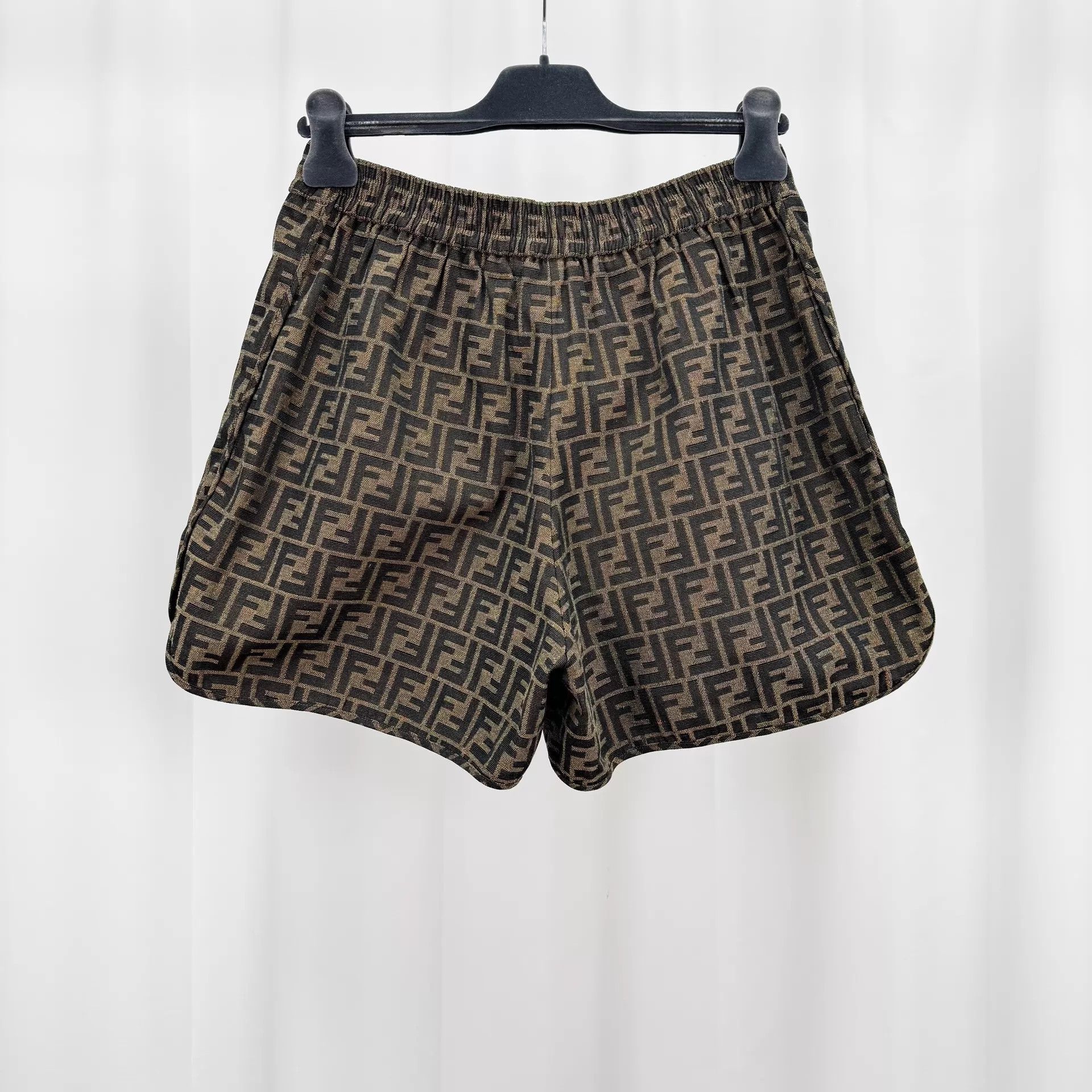 Fendi Fendi FF print short 42 Size 28" / US 6 / IT 42 - 2 Thumbnail