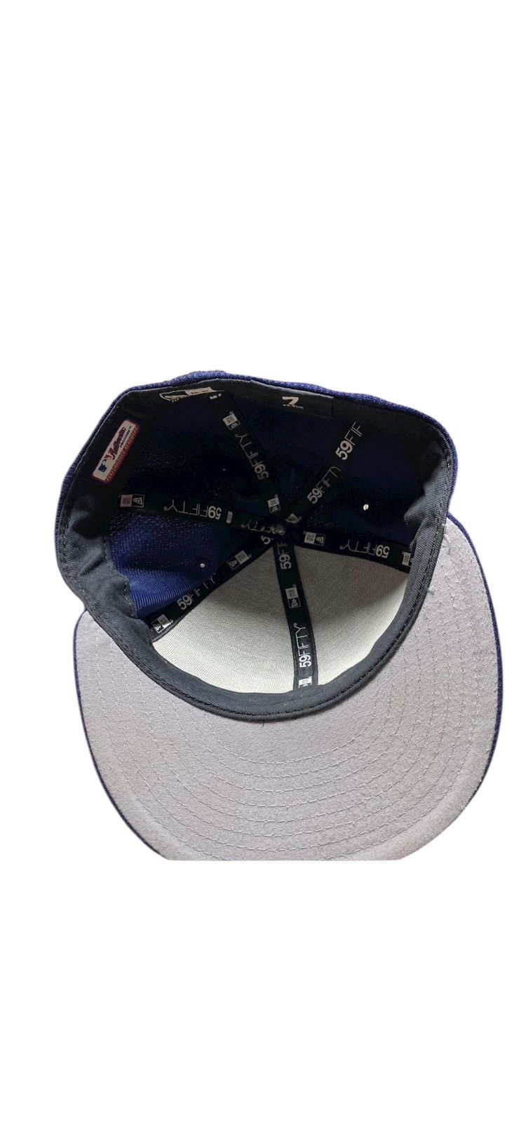 New Era Size 7 Atlanta Braves limited edition USA Flag Hat Size ONE SIZE - 8 Thumbnail