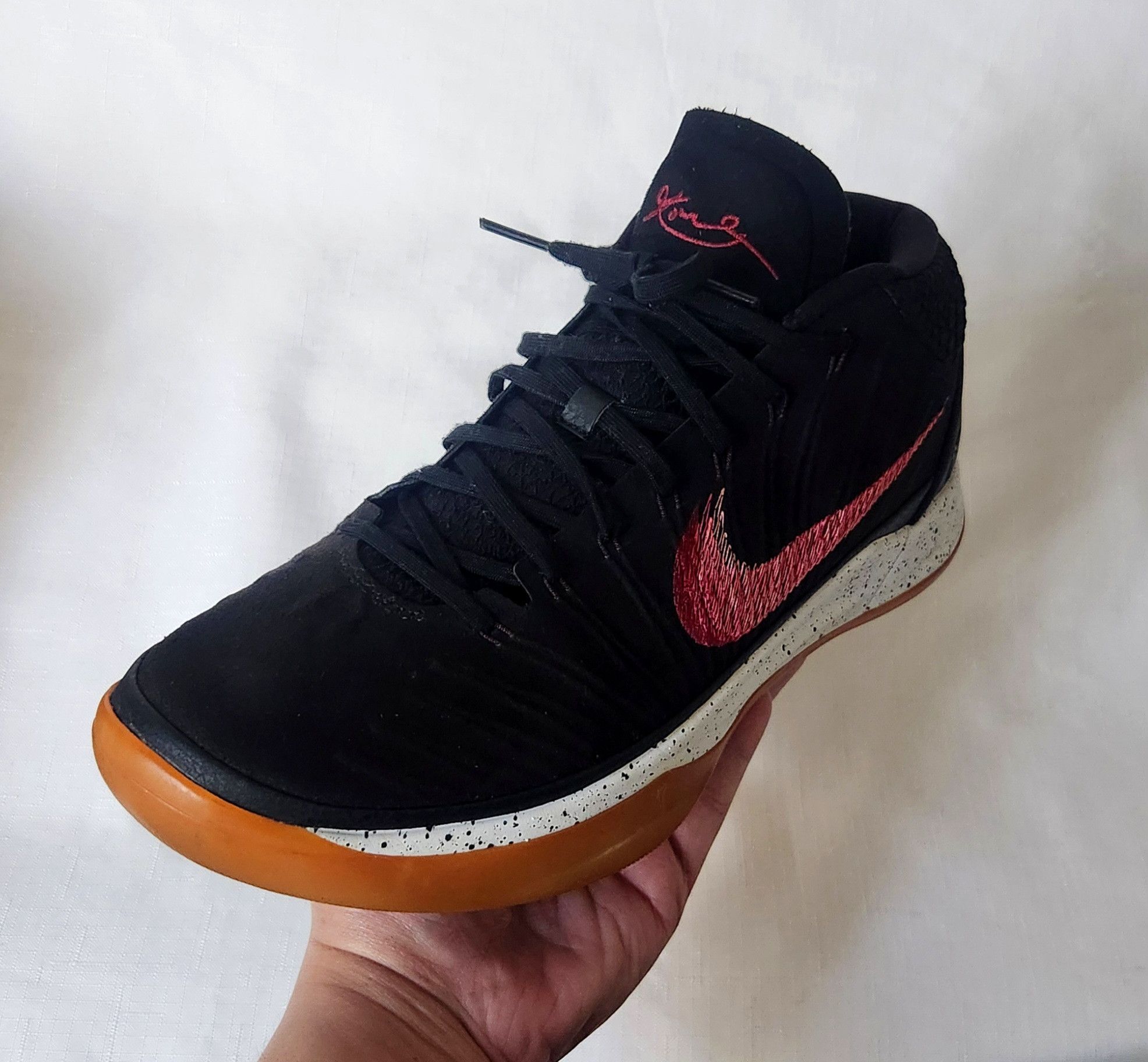 Nike Kobe A.D. Men's SZ 12 922484-006 Black Gum sole Rare