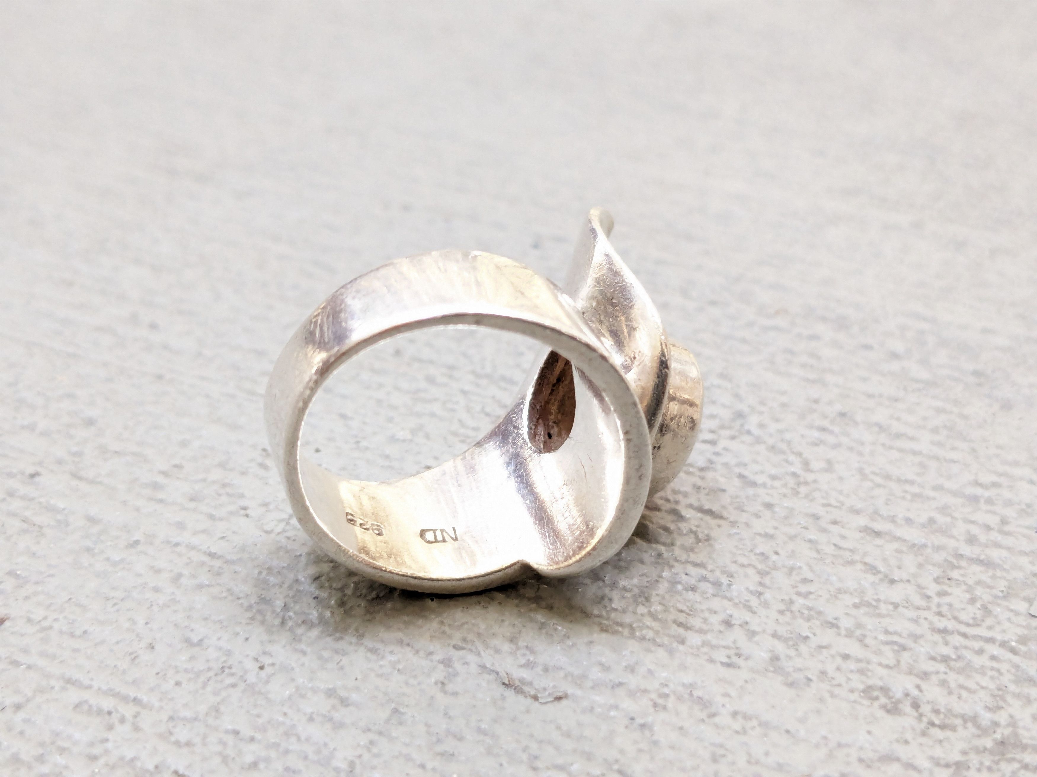 Jewelry Vintage Sterling Silver Ring Pink Topaz Size 6.75 Modern Size ONE SIZE - 6 Thumbnail