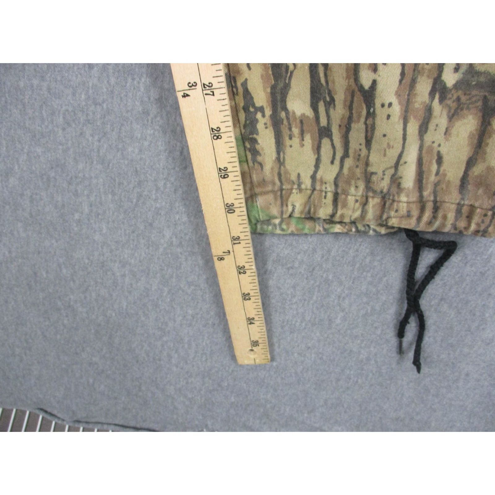 Walls Walls Realtree Camo Cargo Pants Mens XL 42-44 Cotton Workwear Ink Green Camouflage Adjustable Drawstring 31 Inseam Mens Size US 36 / EU 52 - 6 Thumbnail