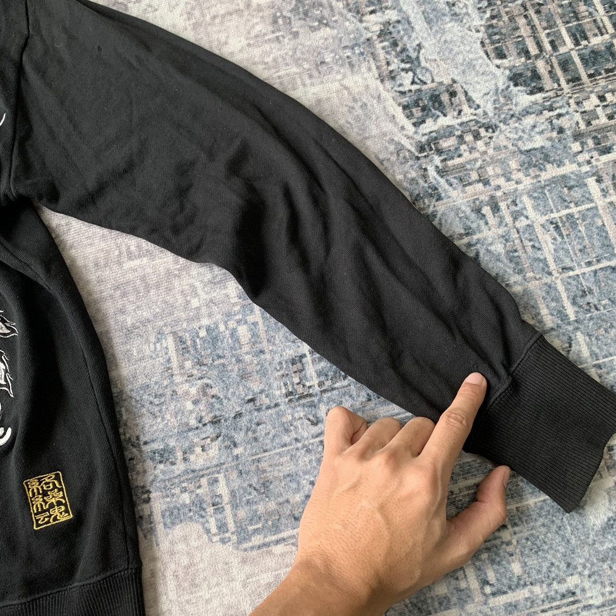 Japanese Brand Karakuri Tamashi Flaming Bird Embroidered Zip Up Hoodie Size US M / EU 48-50 / 2 - 8 Thumbnail
