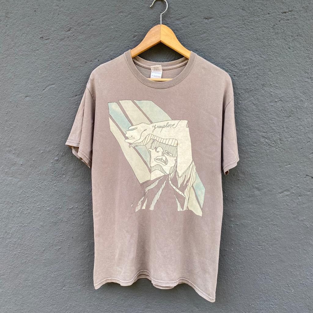 Band Tees Thrashed Group Love Alternative Band Tee Size US M / EU 48-50 / 2 - 1 Thumbnail