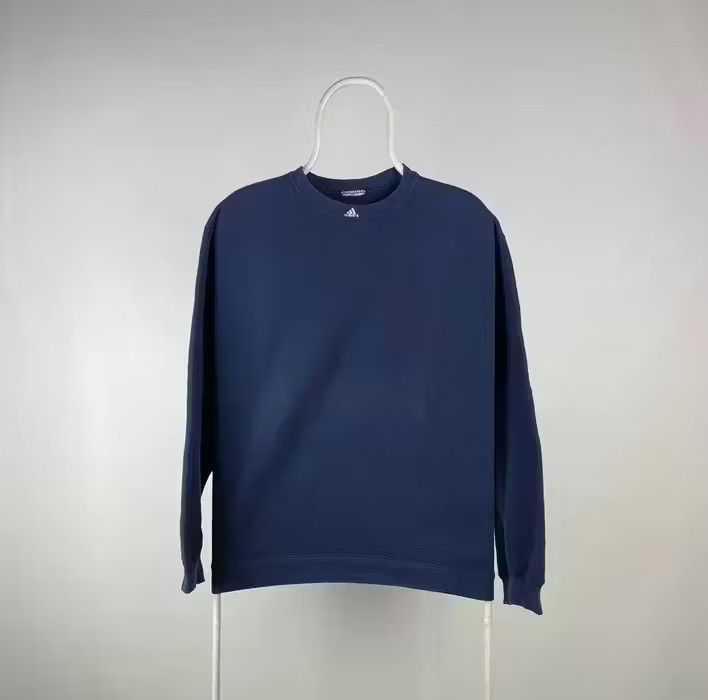Adidas Adidas vintage fleece sweatshirt size M navy center logo Size US M / EU 48-50 / 2 - 1 Thumbnail