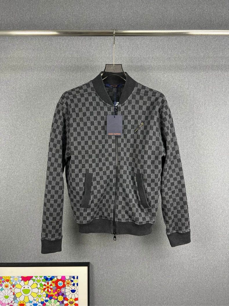 Louis Vuitton Louis Vuitton Checkerboard Pin Baseball Jacket Size US S / EU 44-46 / 1 - 1 Thumbnail