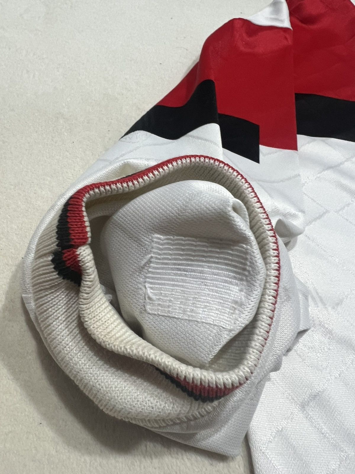 Lotto Sport Ac Milan 1994-95 Lotto Away Longsleeve Jersey Size US L / EU 52-54 / 3 - 9 Thumbnail