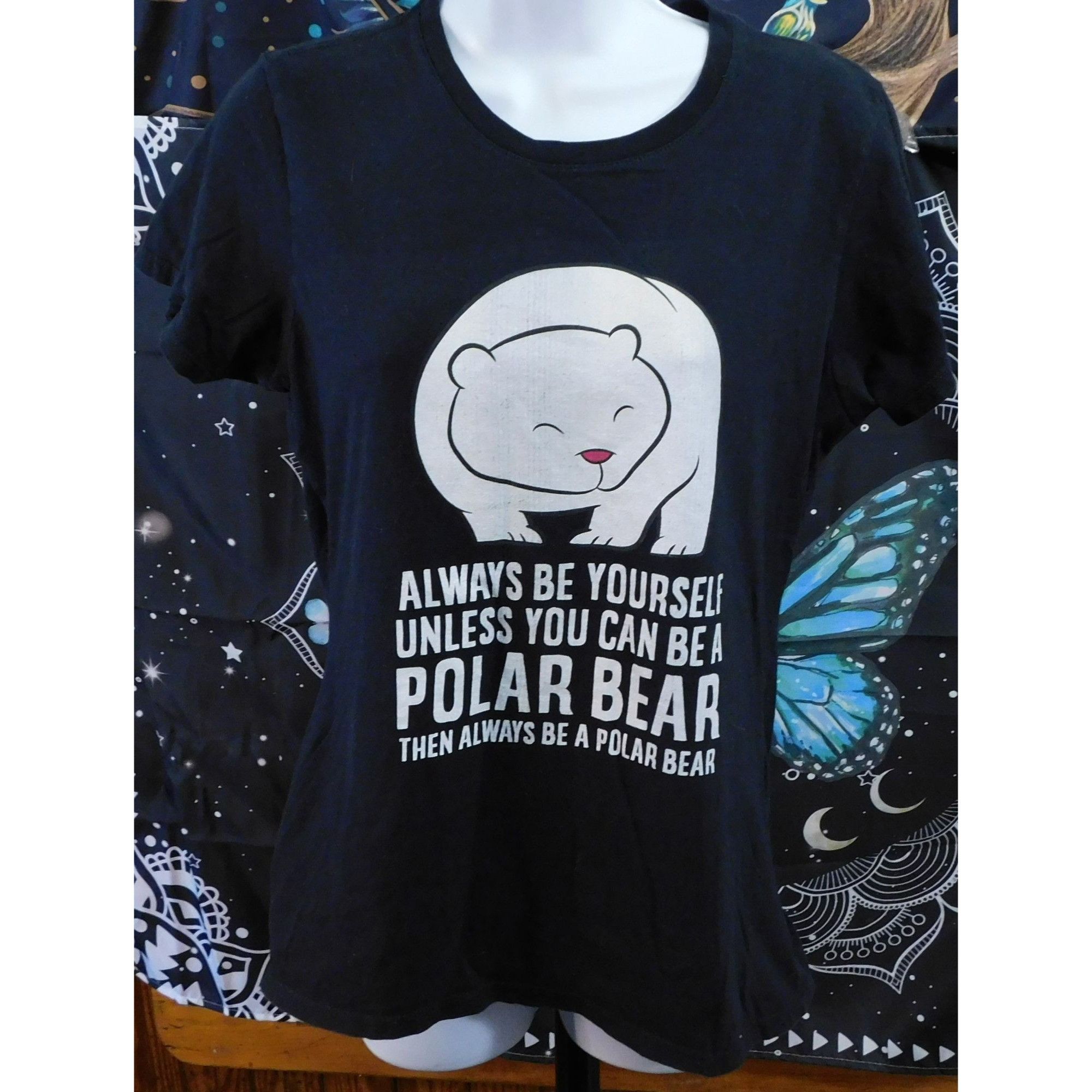 Forever 21 Forever 21 Funny Polar Bear Tee Black With White Print Size M / US 6-8 / IT 42-44 - 1 Thumbnail