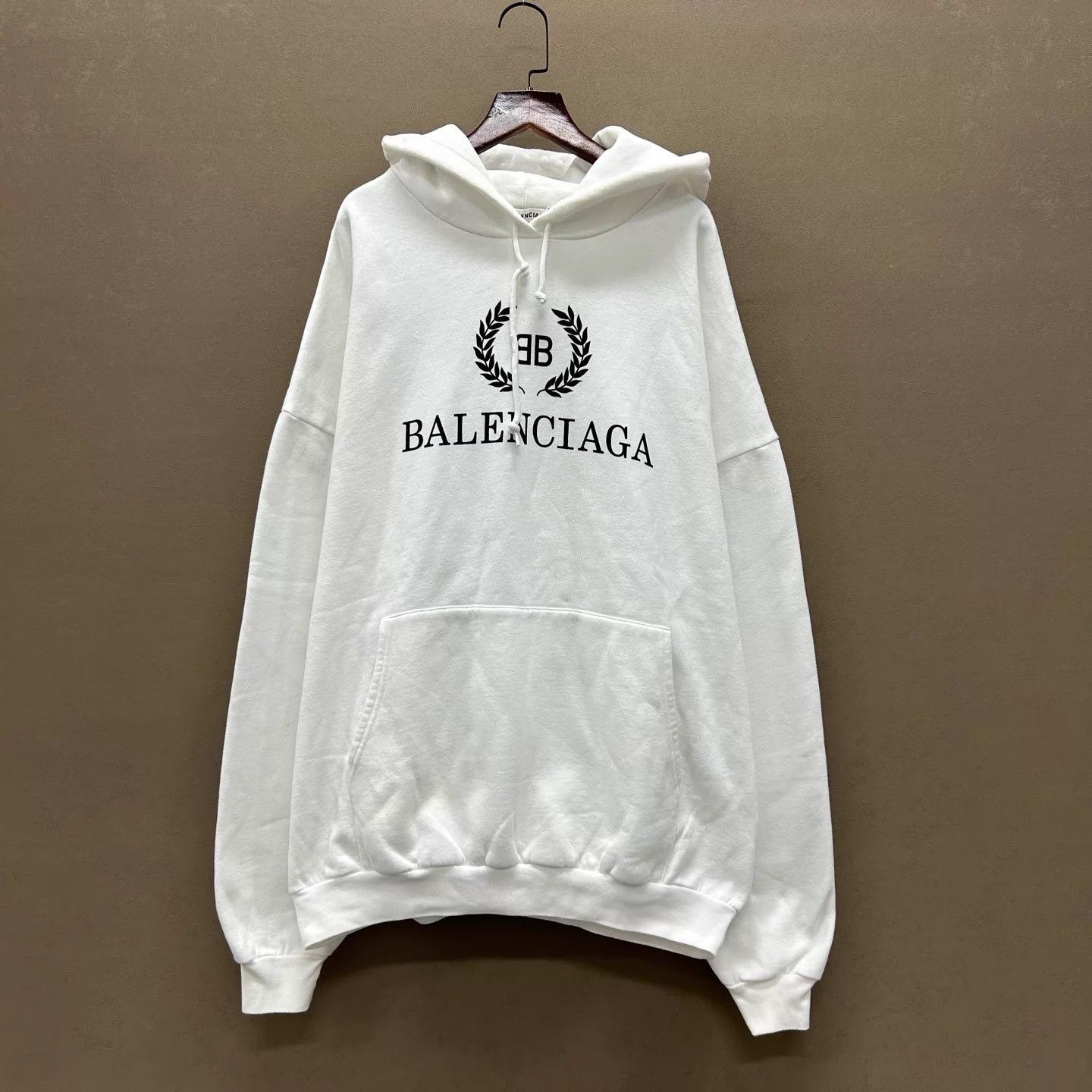Balenciaga Balenciaga White Wheat Double B Logo Hoodie 99 New S Size US S / EU 44-46 / 1 - 1 Thumbnail