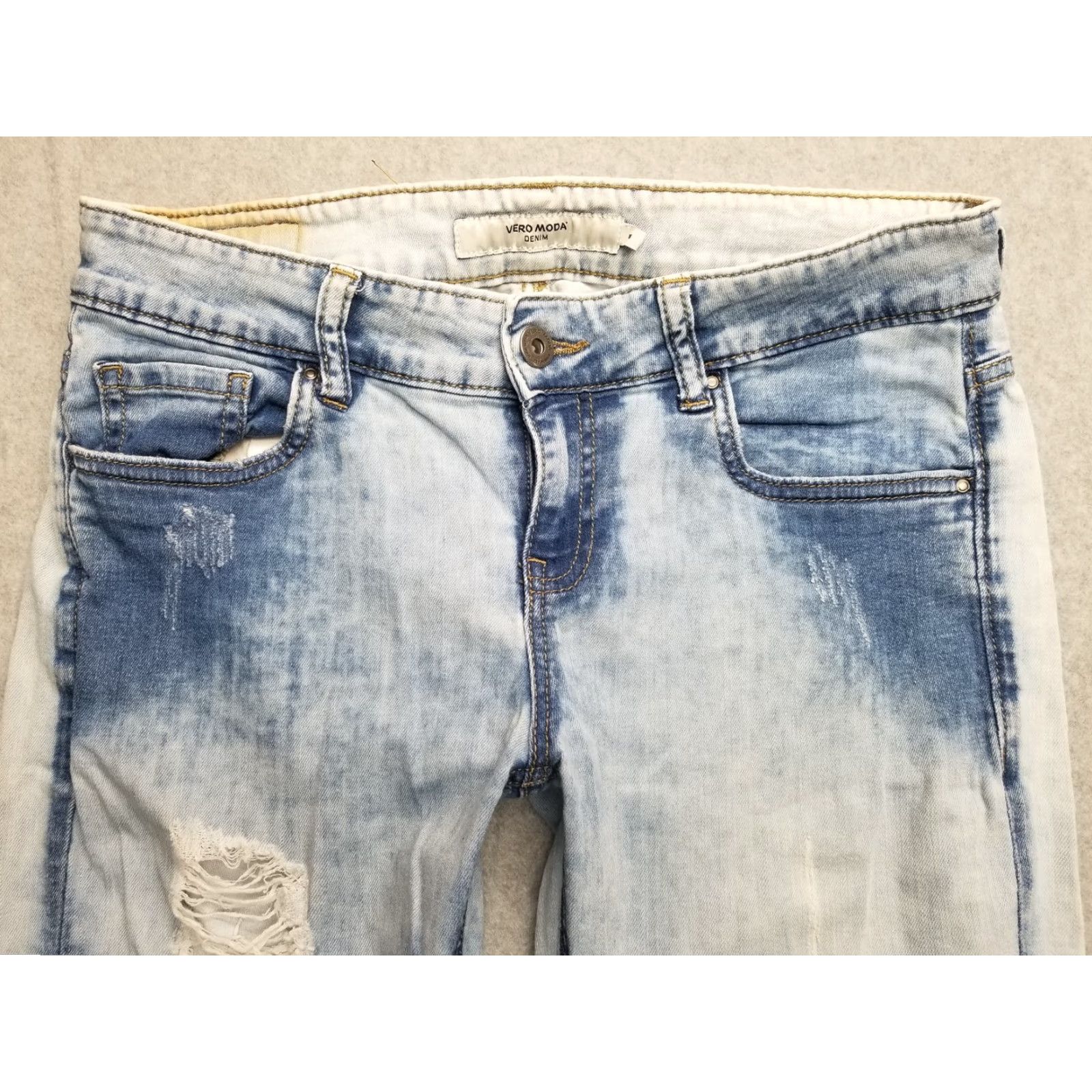 Vintage Vero Moda Jeans Womens 28 Skinny Straight Leg Blue Denim Distressed Faded Jeans Size 28" / US 6 / IT 42 - 3 Thumbnail