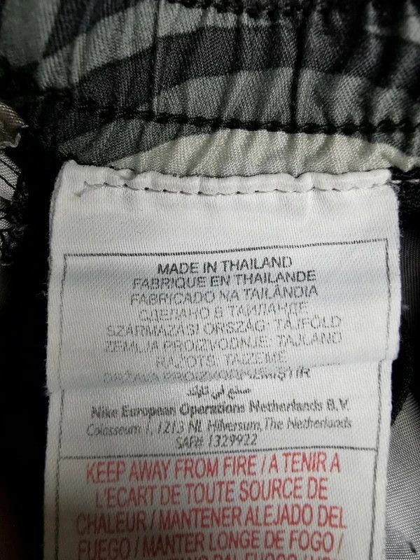 Nike Nike Vintage Shorts Size US 38 / EU 54 - 3 Thumbnail