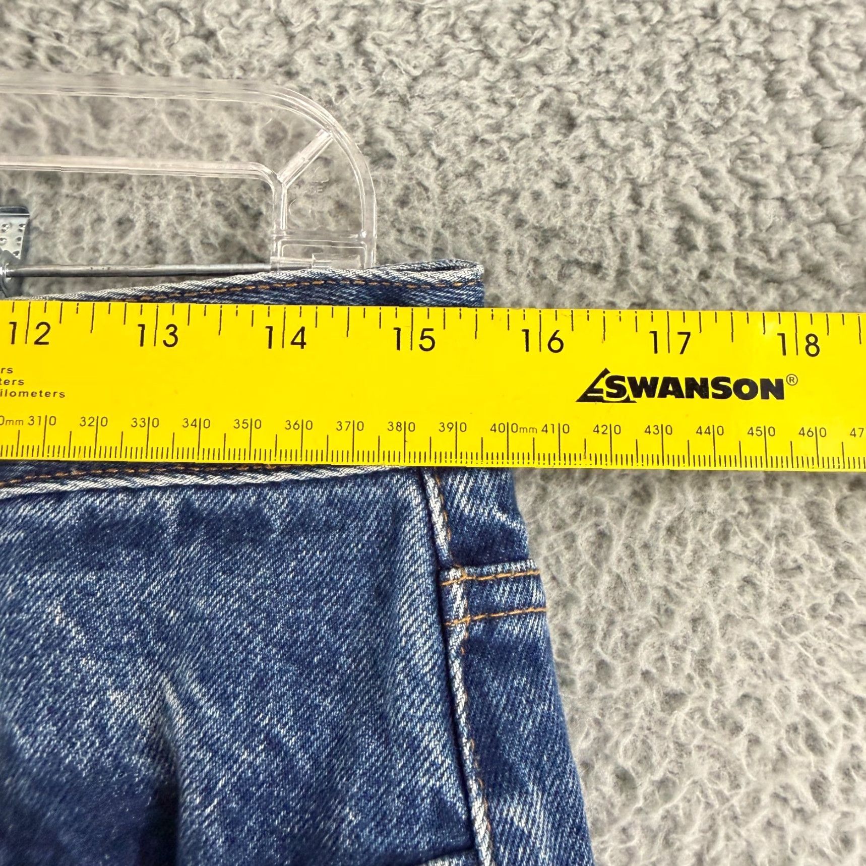 I Love Ugly I Love Ugly Hi Stranger Jeans Mens Small Blue Denim Cropped 5-Pocket 100% Cotton Jeans Regular Small Blue 90s City College Denim Cropped Mens Size US 29 - 5 Thumbnail
